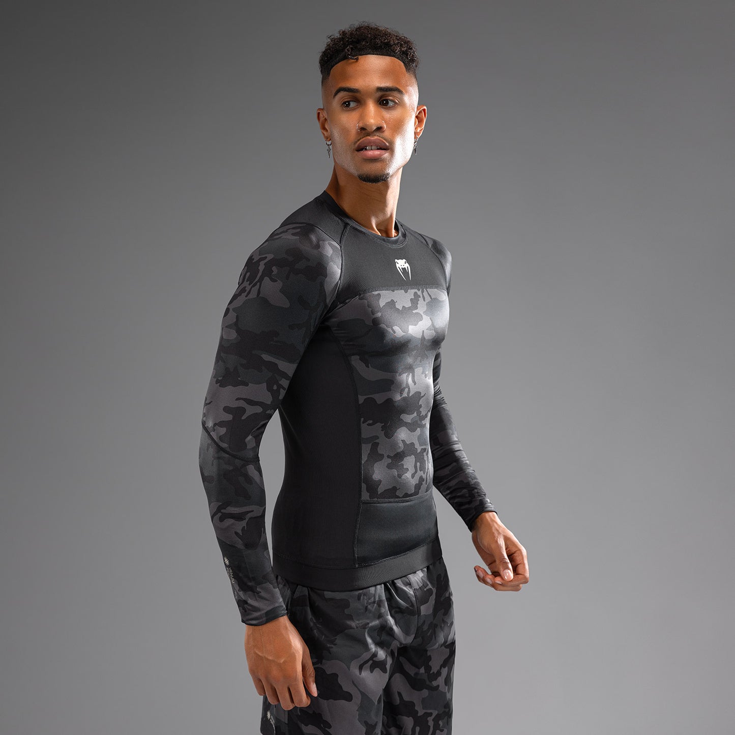 Venum G-Fit Air Rashguard a maniche Lunghe - Camo Digitale Urbano
