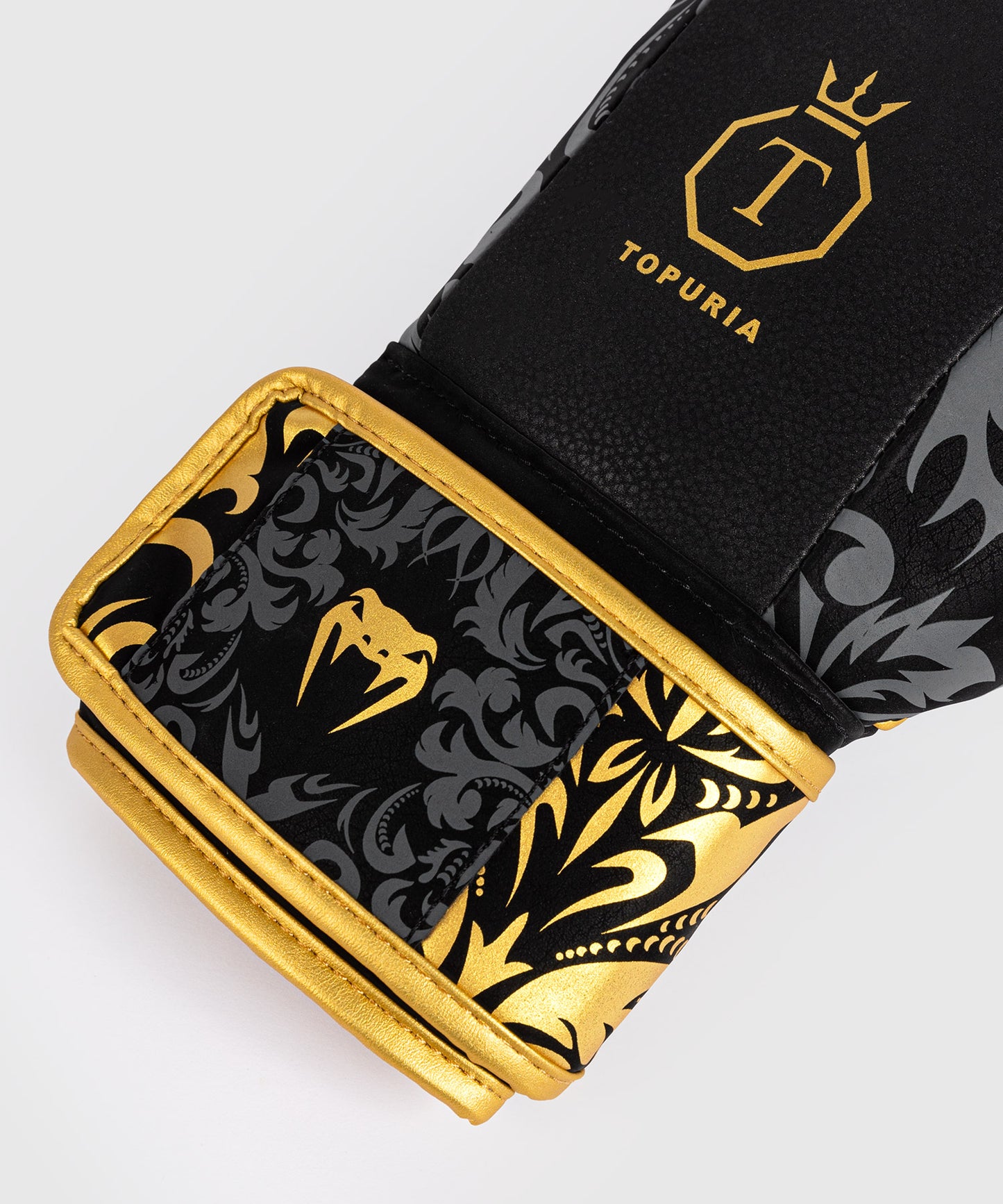 Venum x Topuria Unmatched Edition Guanti da Boxe - Nero/Oro