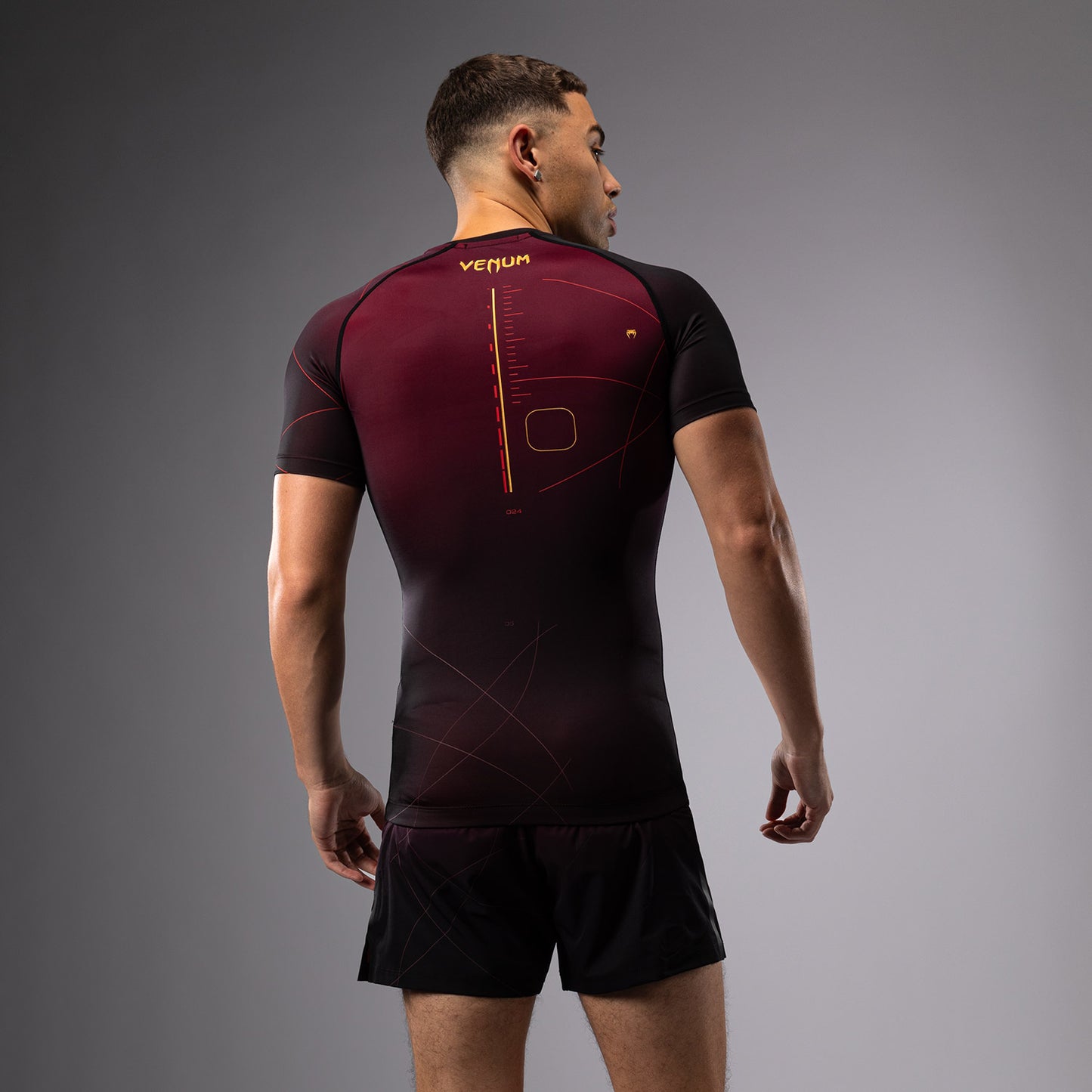 Venum Tactical XT Rashguard a maniche corte - Nero/Bordeaux/Oro
