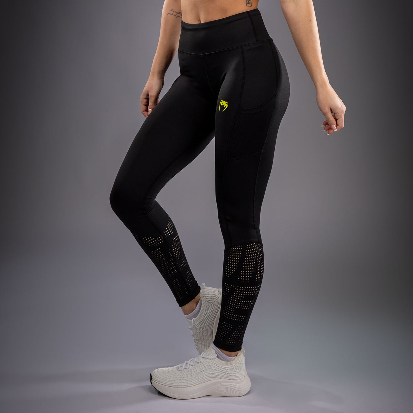 Venum Lazer Leggings da Donna - Nero/Giallo