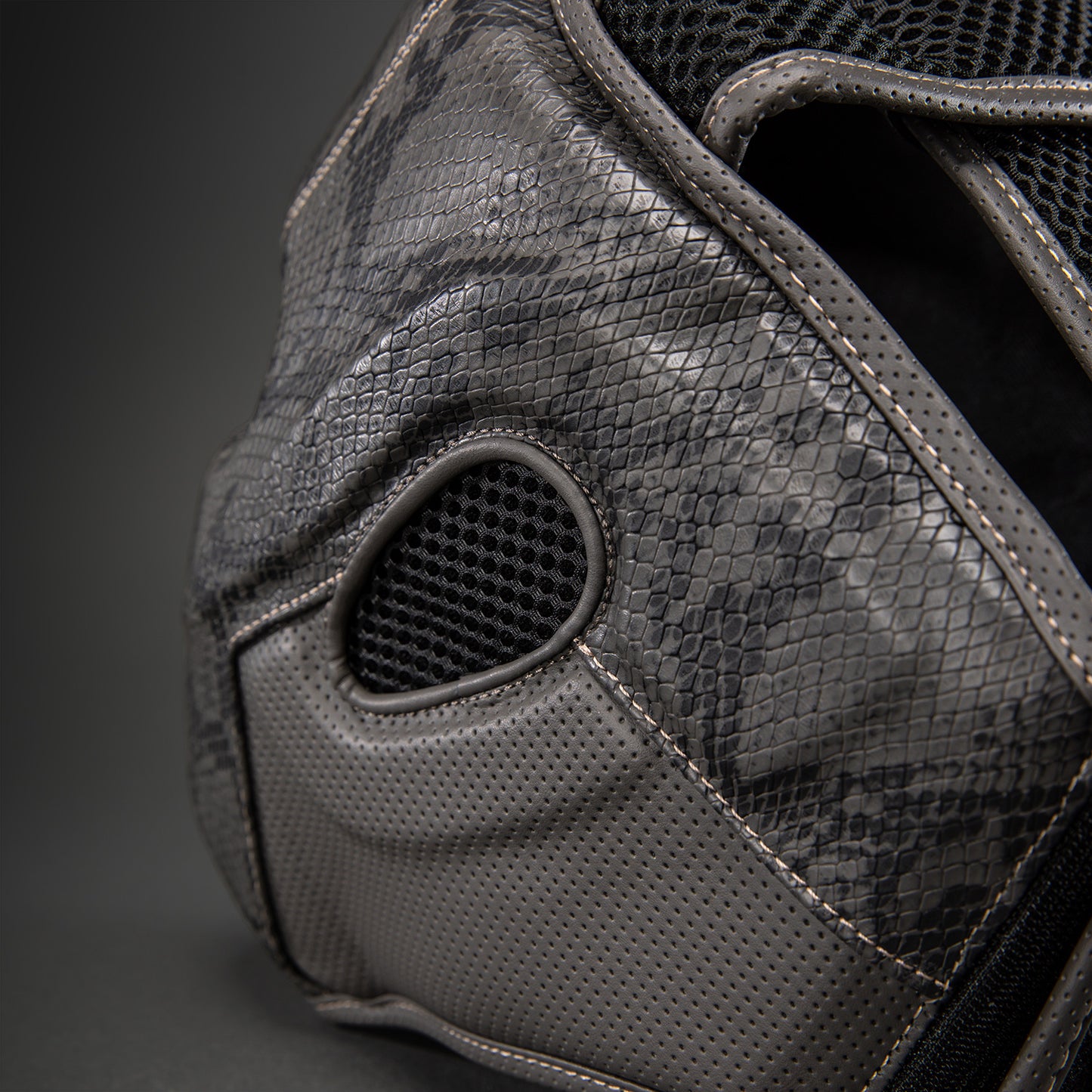 Venum Impact Evo Scales Casco Protettivo – Grigio Scuro