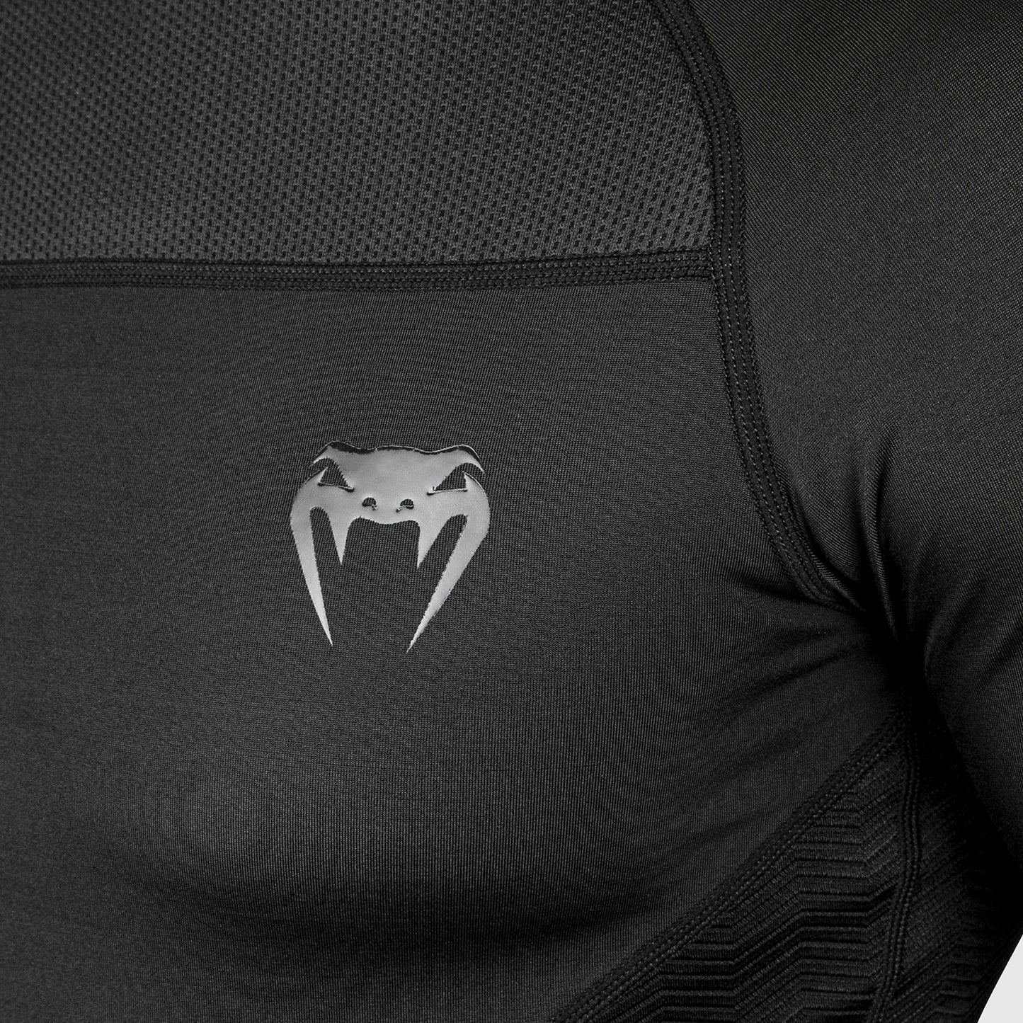 G-fit Rashguard Venum - Maniche Corte - Nero