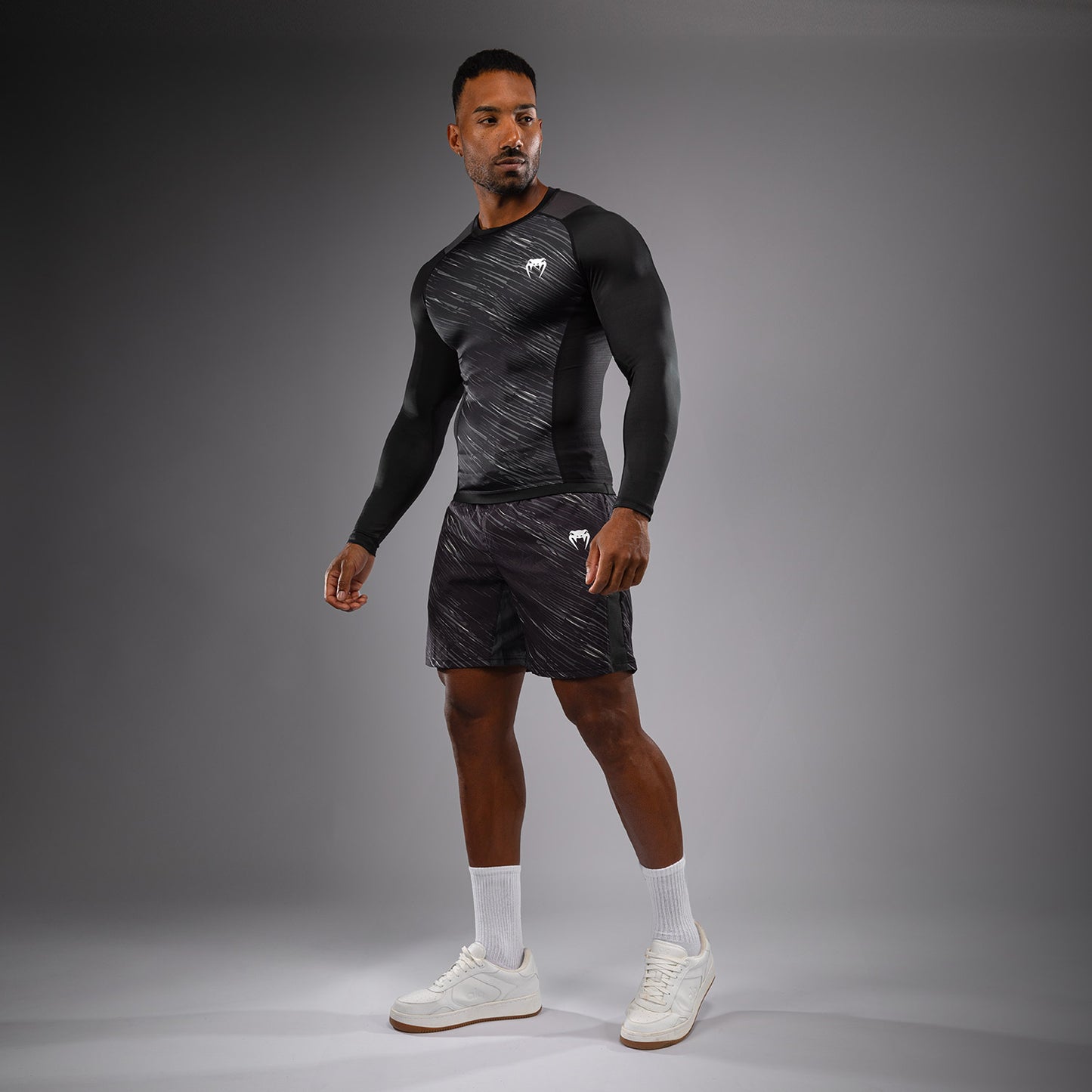 Venum Rapid Rashguard a Maniche Lunghe - Nero/Grigio Tempesta