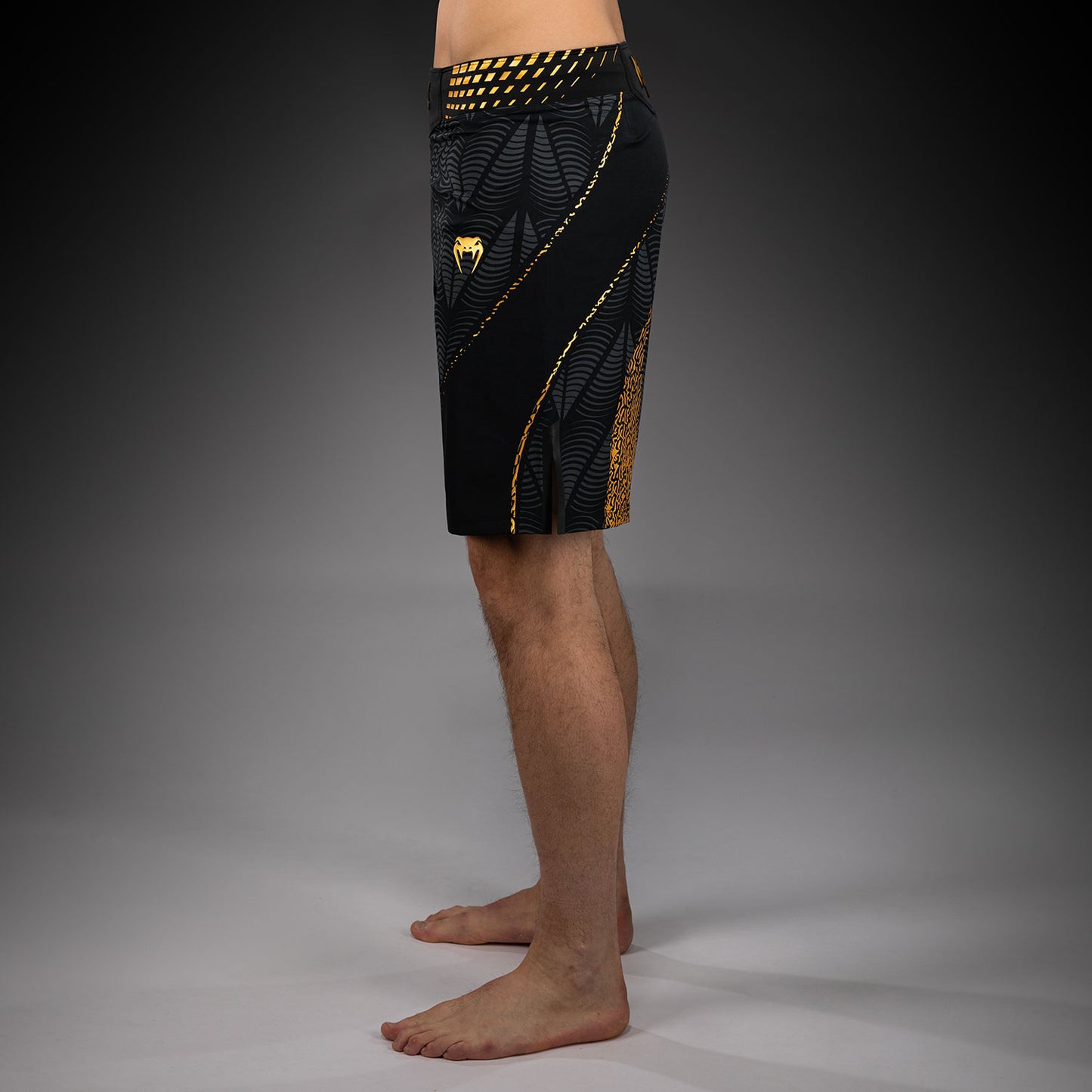 UFC Zenith by Venum Authentic Fight Night Pantaloncini da combattimento Fit lungo Uomo - Champion
