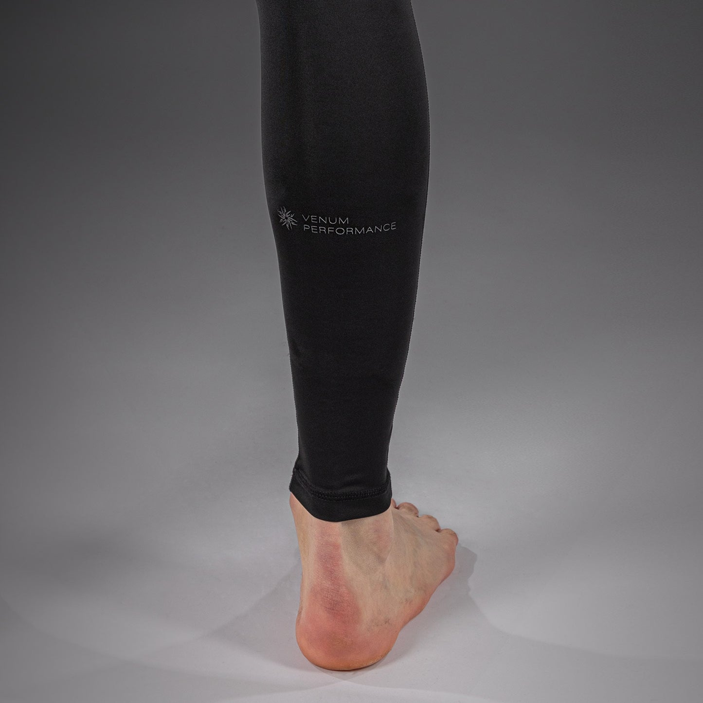Venum G-Fit Scales Leggings – Nero/Grigio Carbone