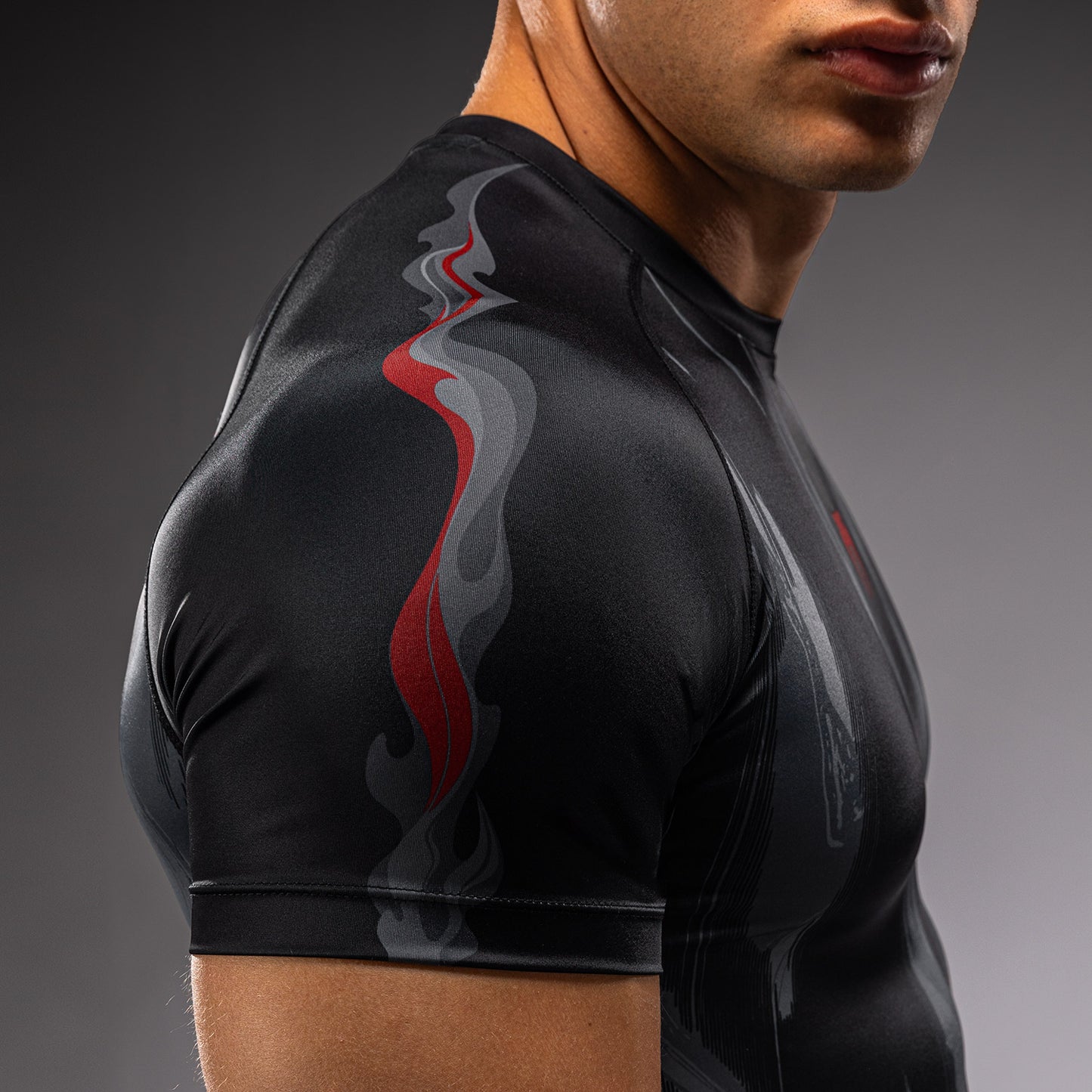 Venum Demon Rashguard a Maniche Corte - Nero/Grigio