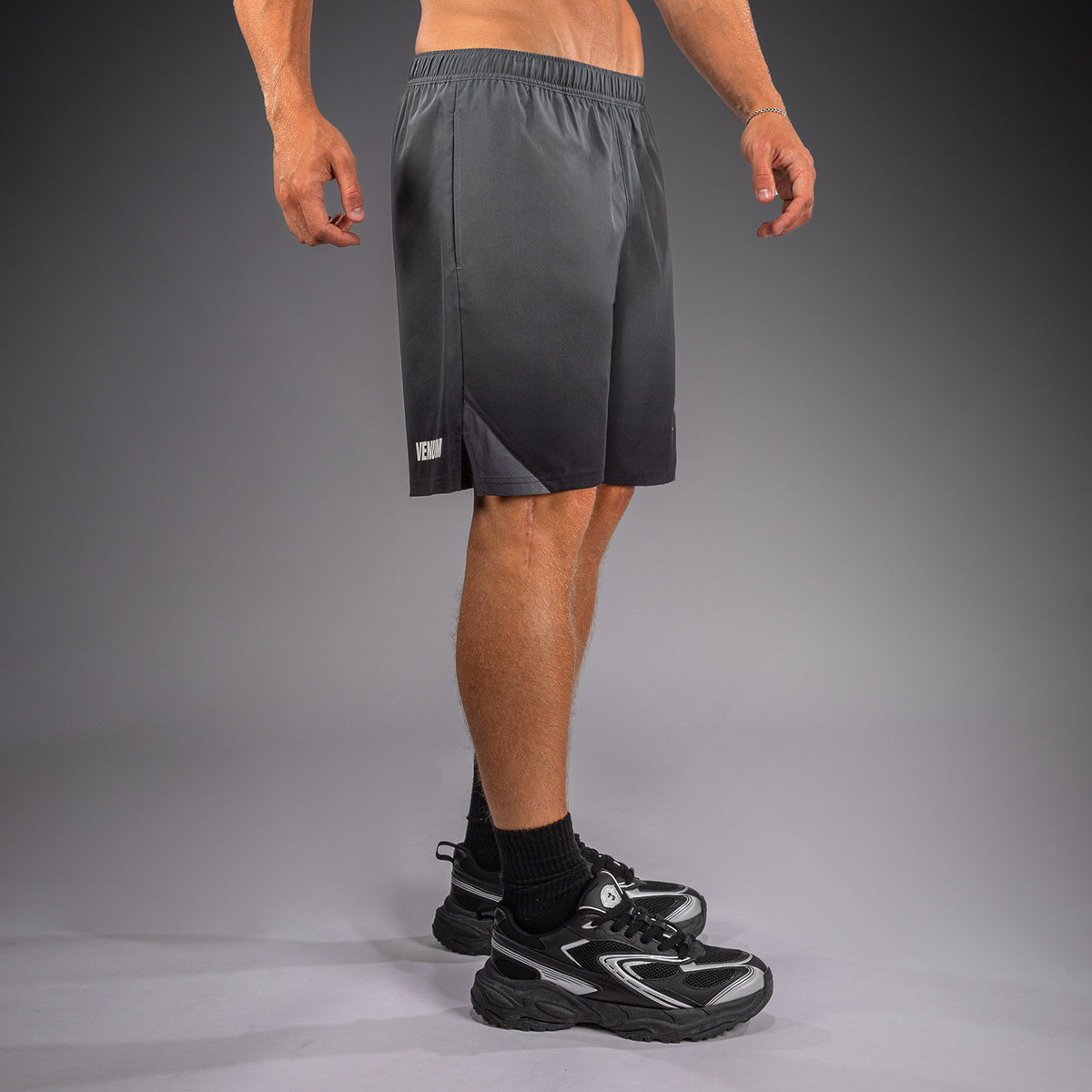Venum Giant Shift Pantaloncini da allenamento - Nero/Grigio
