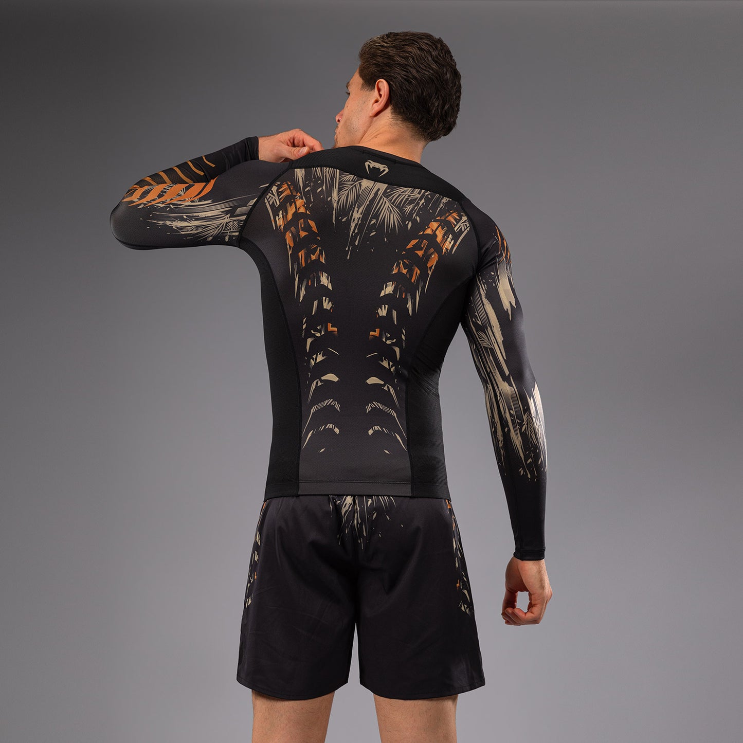 Venum Tiger Rashguard a Maniche Lunghe - Nero/Arancione Neon