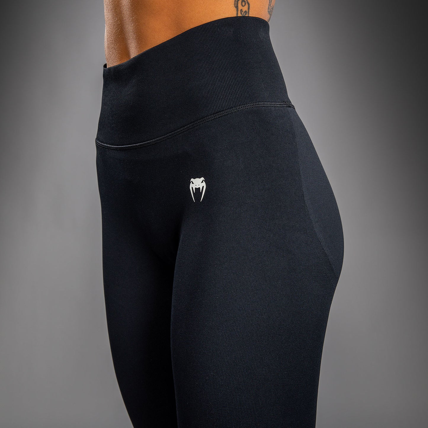 Venum Sculpt Leggings Donna – Nero/Bianco