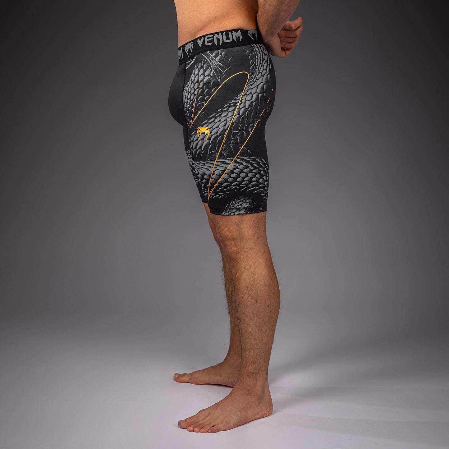 Venum Matupa Pantaloncini a Compressione - Nero/Grigio/Oro