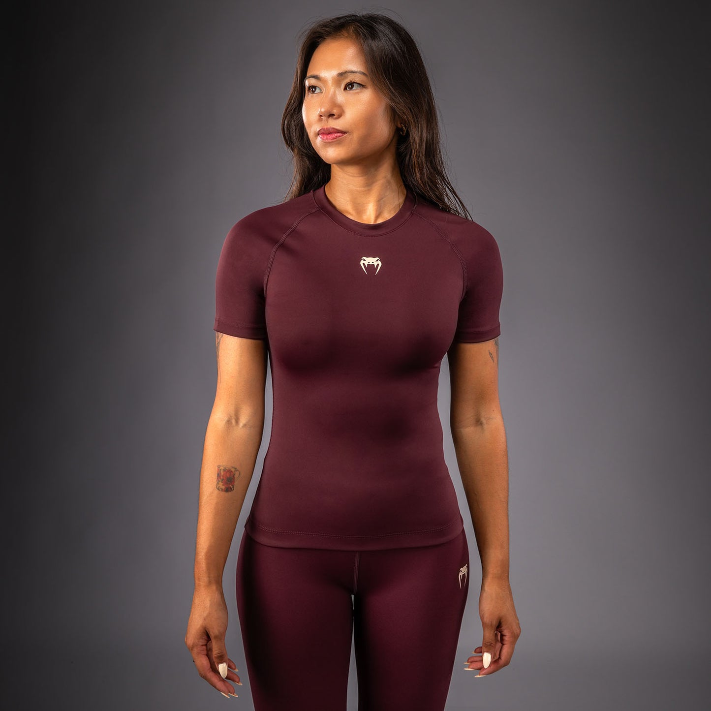 Venum Talisman Rashguard a Maniche Corte - Prugna