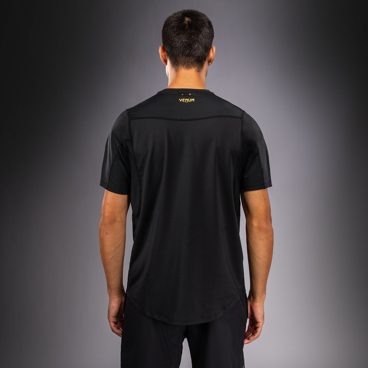 Venum G-Core Maglietta Dry Tech - Nero/Oro