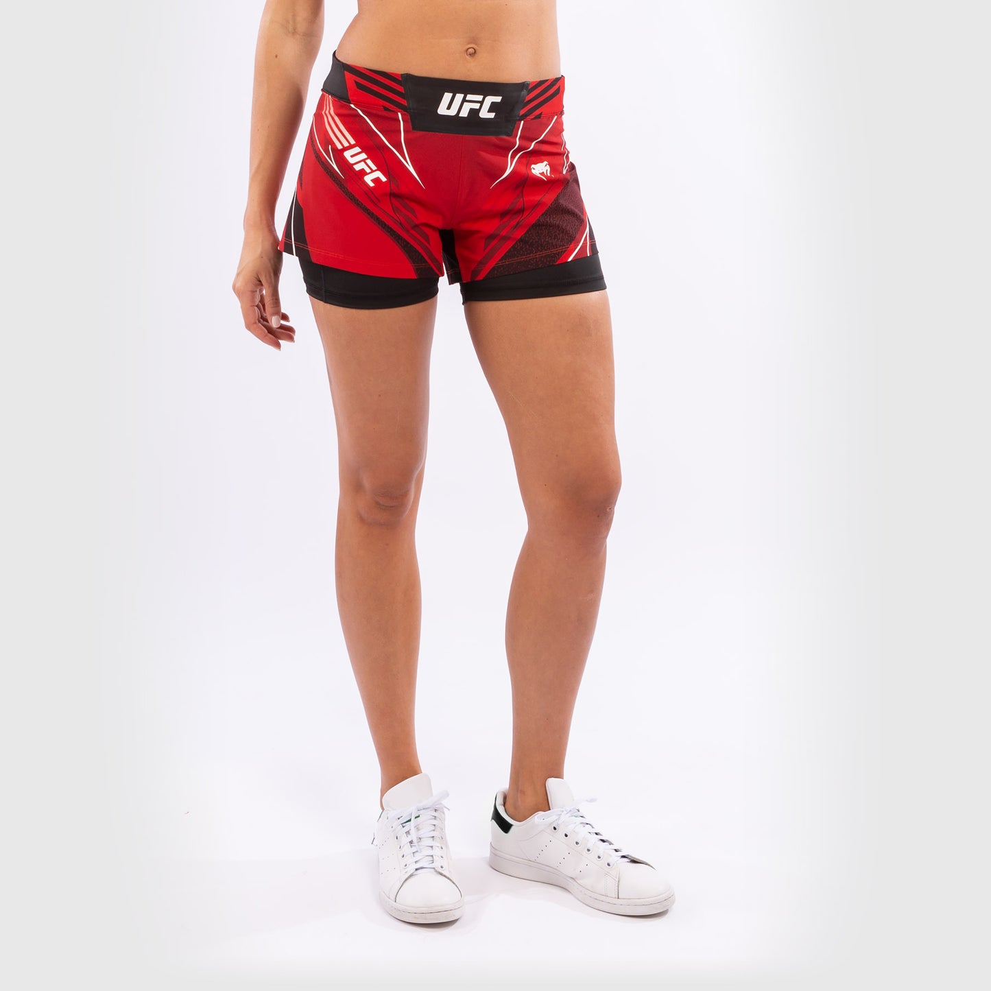 Fightshorts Donna UFC Venum Authentic Fight Night - Vestibilità Corta - Rosso