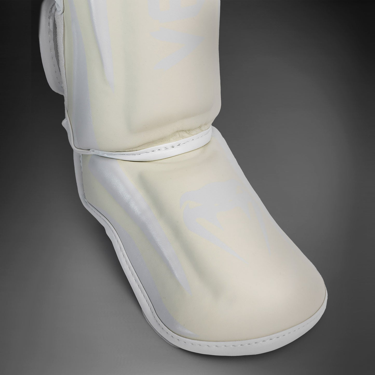 Venum Elite Parastinchi con parapiede - Bianco