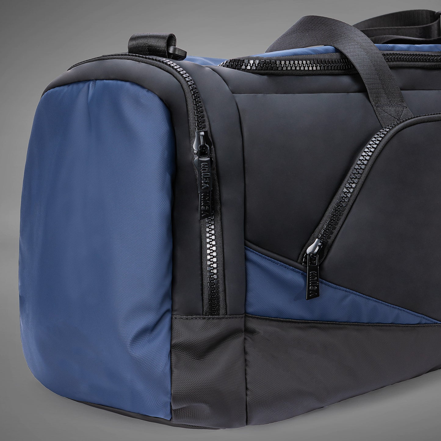 Venum Evo 2 Trainer Lite Borsa da Viaggio (55-63L) – Nero/Blu