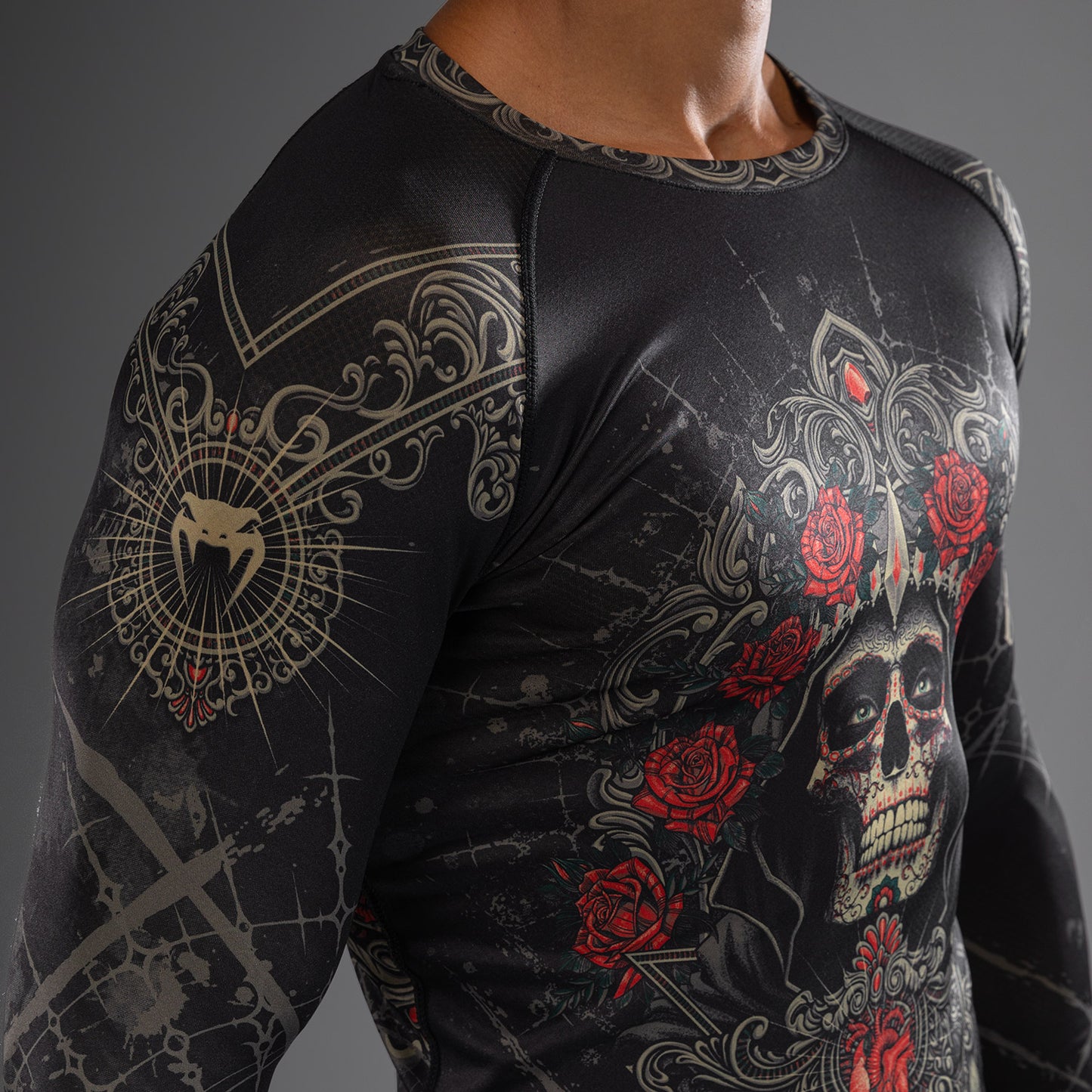 Venum Santa Muerte 5.0 Rashguard a maniche Lunghe - Nero Profondo/Oro