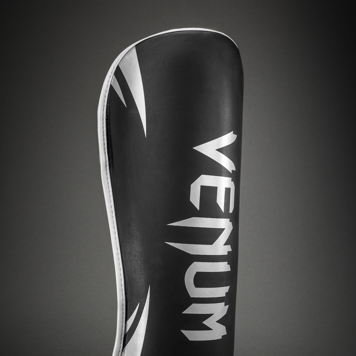 Venum Challenger Parastinchi Standup - Nero/Argento