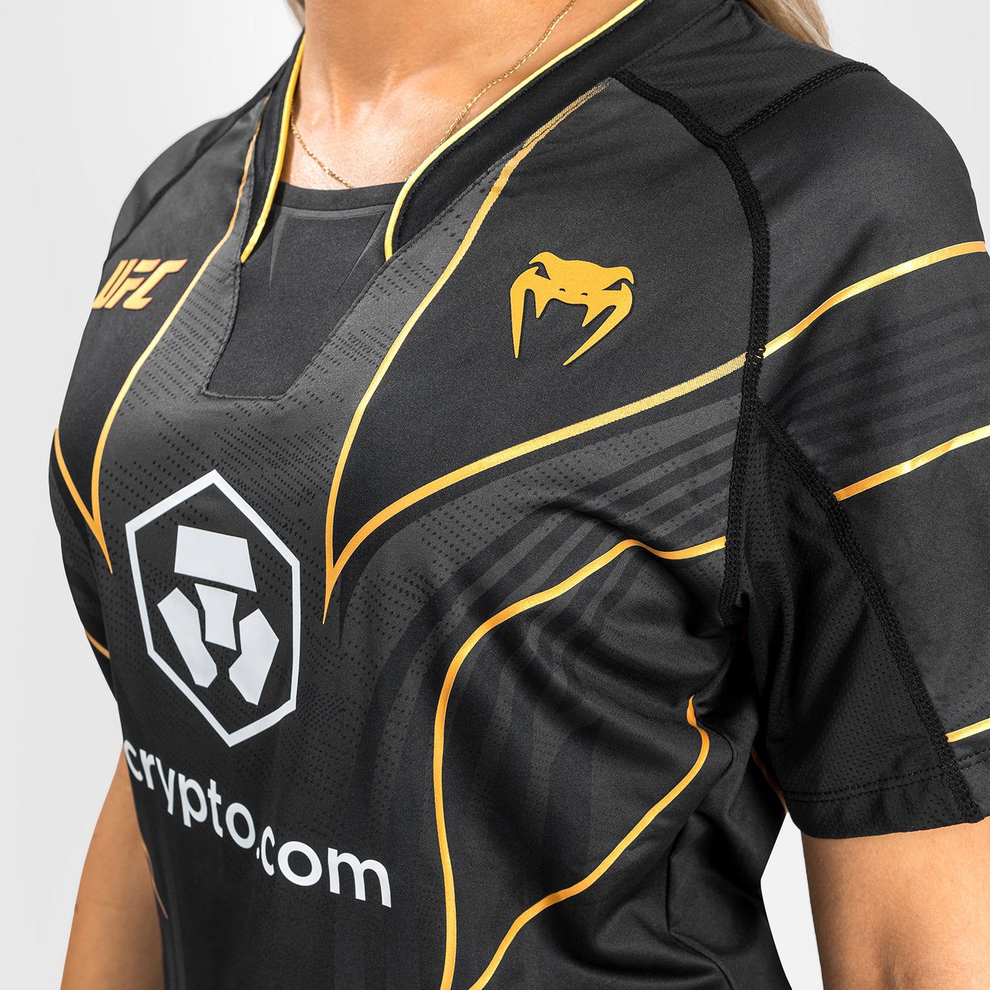 Maglia UFC Venum Authentic Fight Night 2.0 donna - Campione