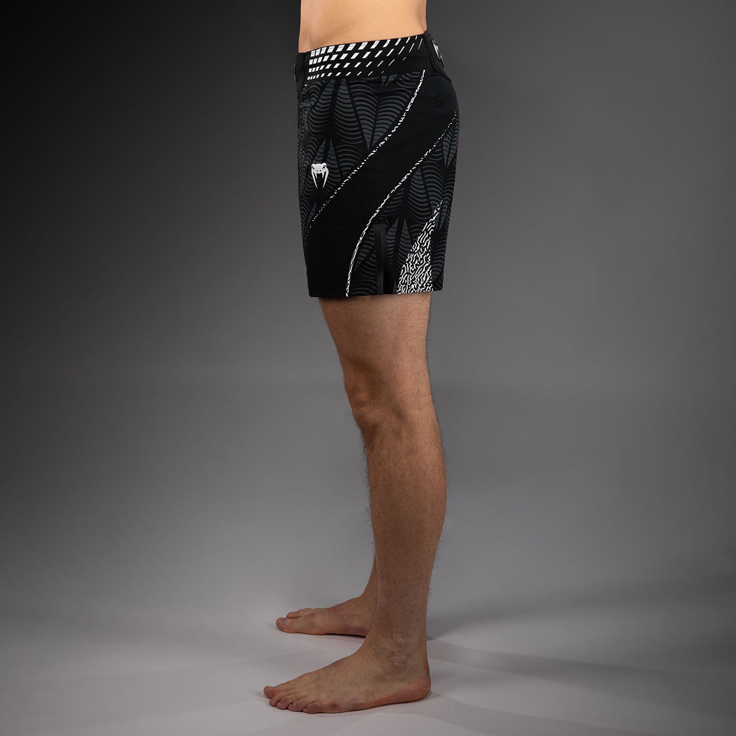 UFC Zenith by Venum Authentic Fight Night Pantaloncini da combattimento Fit corto Uomo Personalizzato - Nero