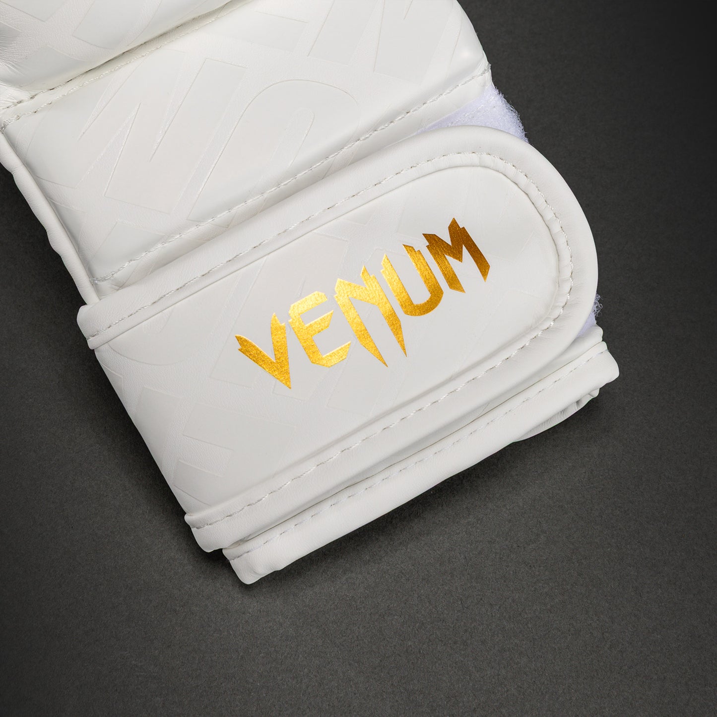 Venum Contender 1.5 XT 3D Guanti da sparring - Bianco/Oro