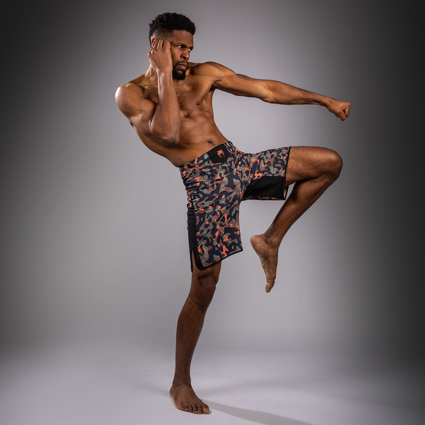Venum Jungle Ops Pantaloncini da combattimento - Canyon Camo