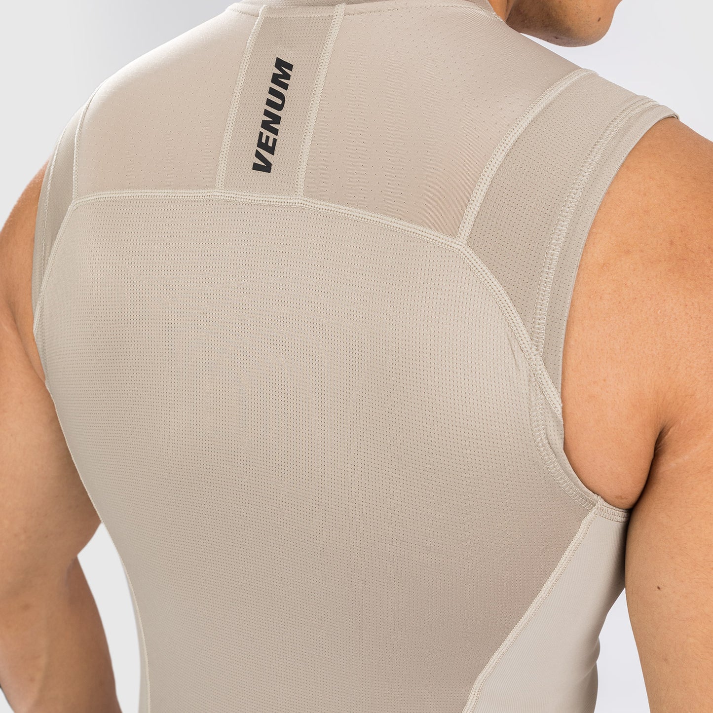Venum G-Fit Air Rashguard senza maniche - Sabbia