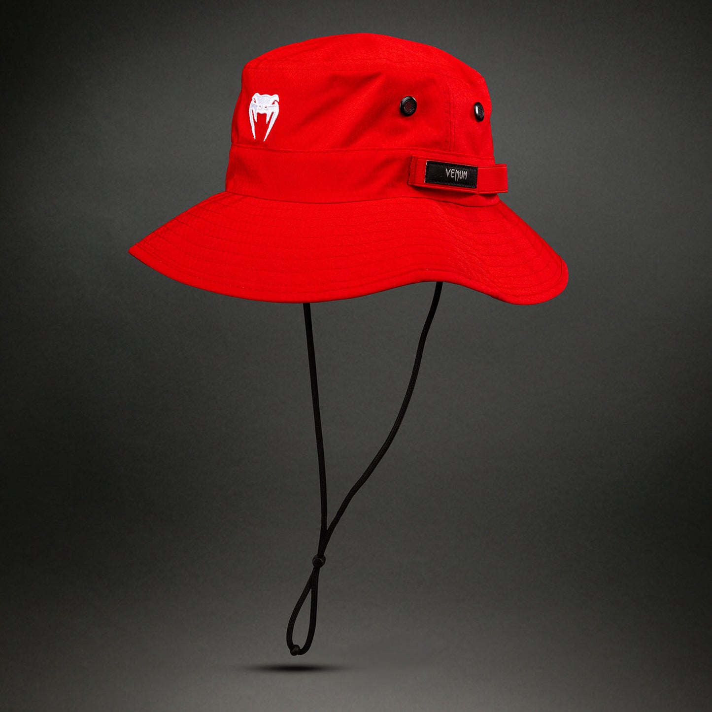 Venum Lineup Berretto a Secchiello – Rosso/Bianco