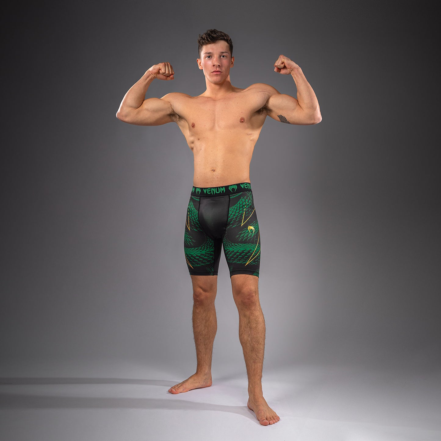 Venum Matupa Pantaloncini a Compressione - Nero/Verde/Oro