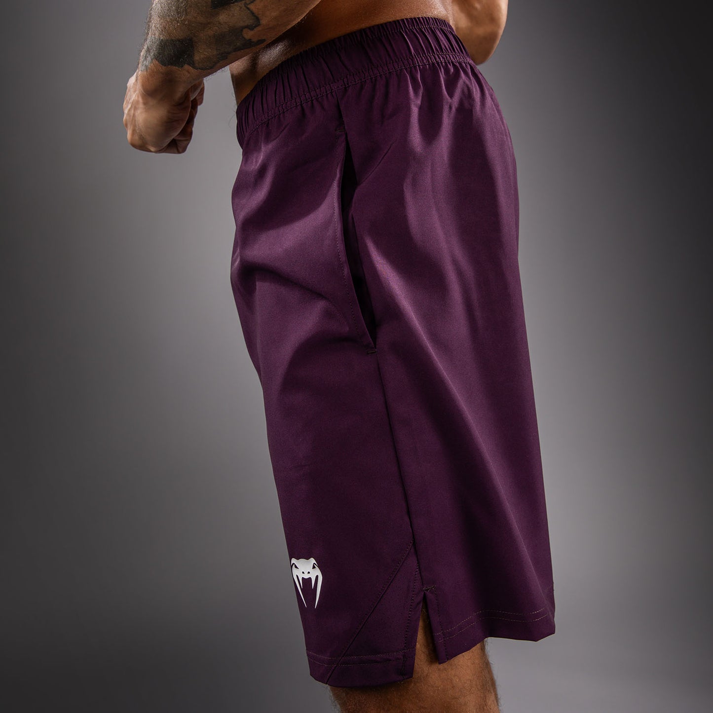 Venum Contender Shorts da allenamento - Viola scuro/Bianco
