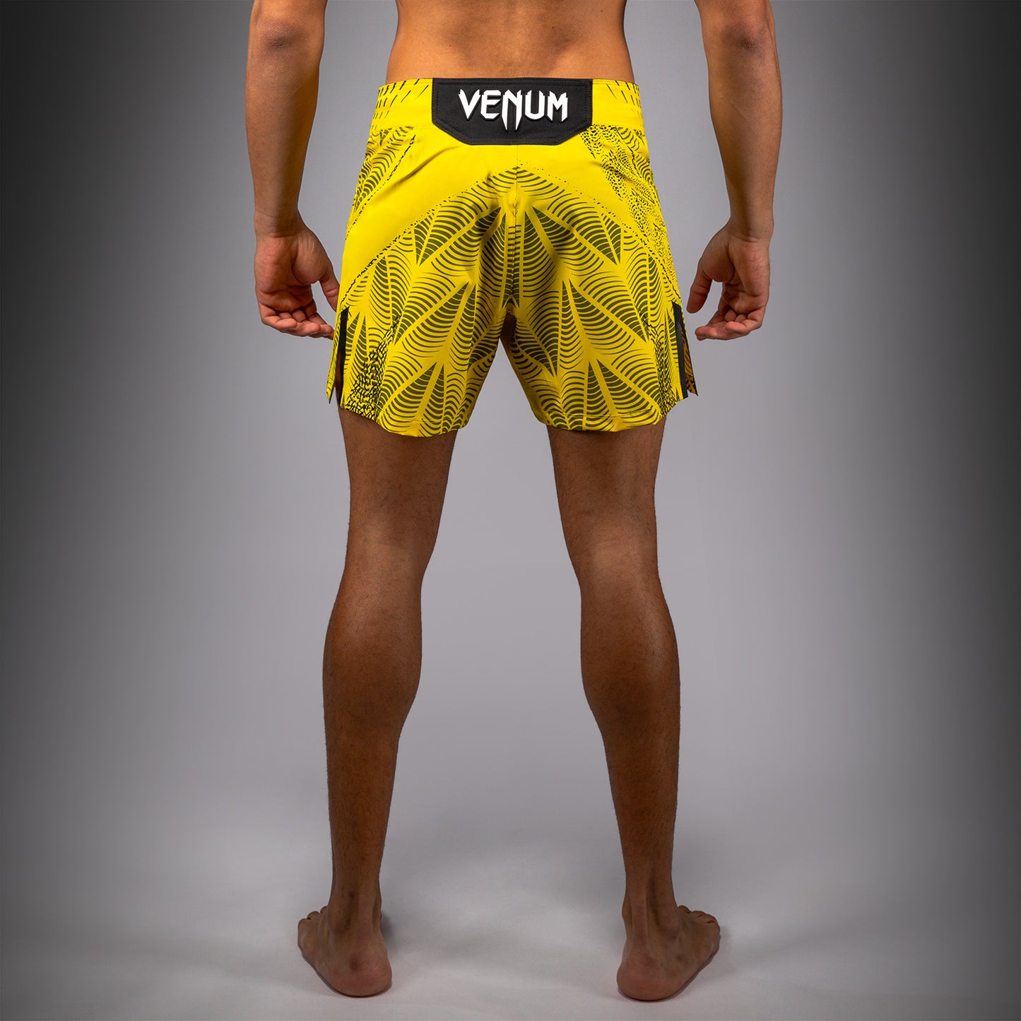 UFC Zenith by Venum Authentic Fight Night Pantaloncini da combattimento Fit corto Uomo Personalizzato - Giallo
