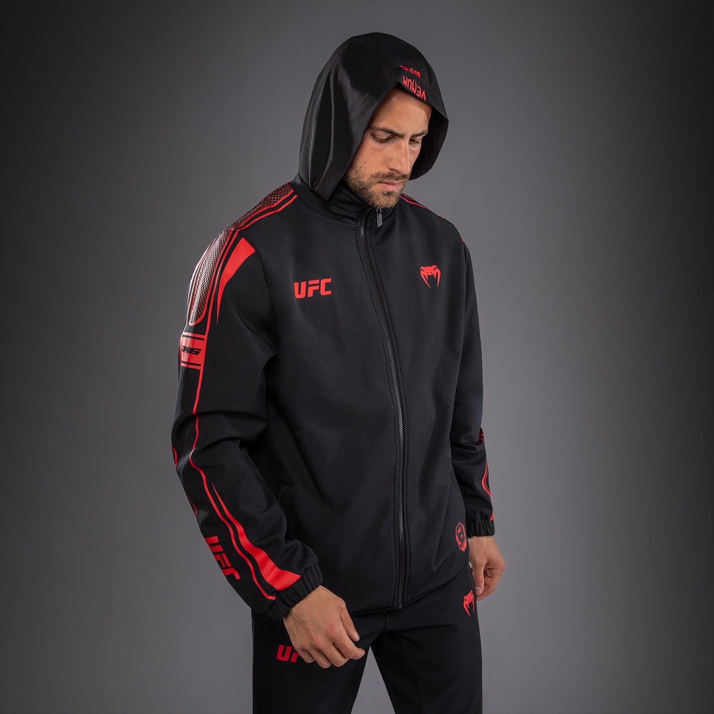 Venum UFC Unity by Venum Authentic Fight Week Felpa con Cappuccio e Zip da Uomo - Nero