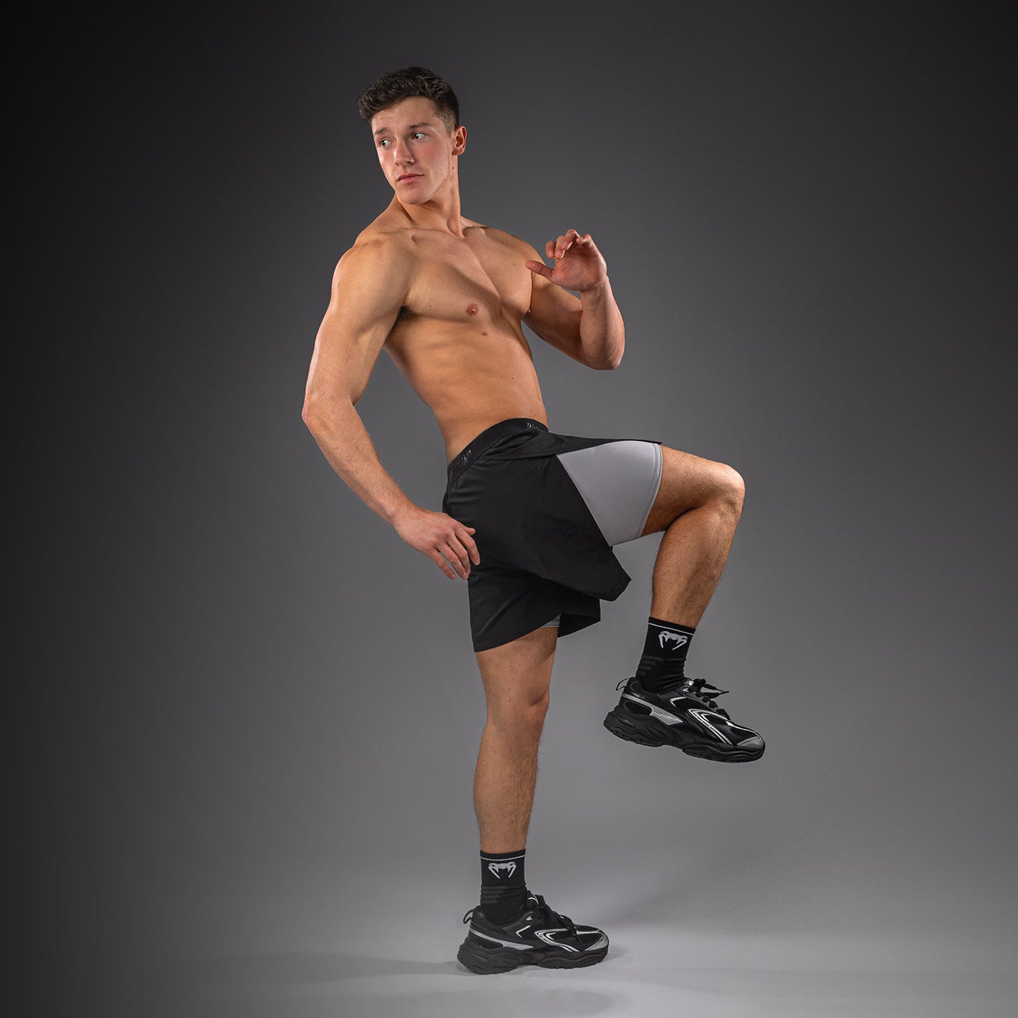 Pantaloncini da allenamento ibridi Venum Lazer - Nero/Grigio