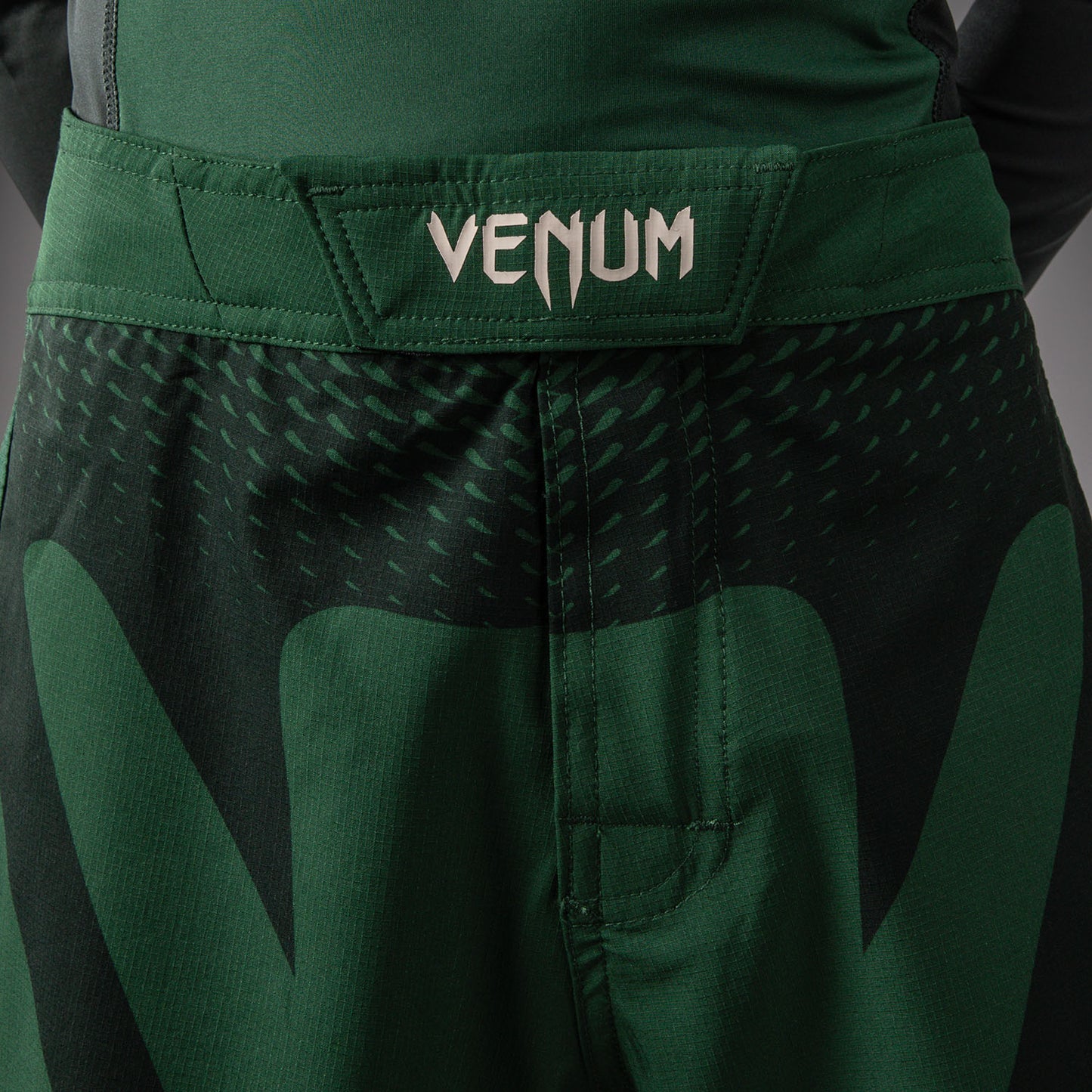 Venum Attack Pantaloncini da combattimento per bambini - Verde Foresta/Avorio