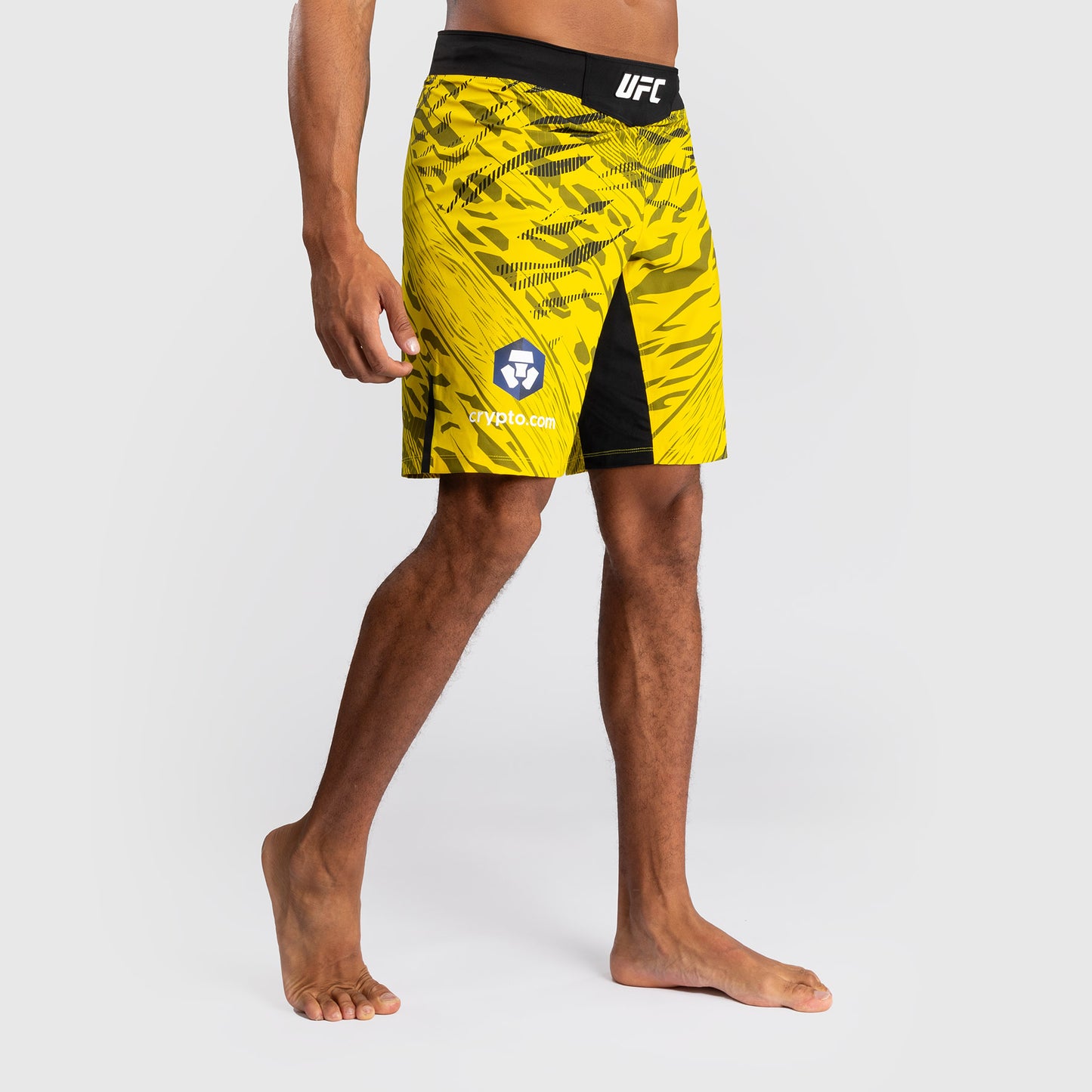 UFC Fusion by Venum Personalizzati Authentic Fight Night Shorts da Lotta per Uomo - Fit Largo - Giallo
