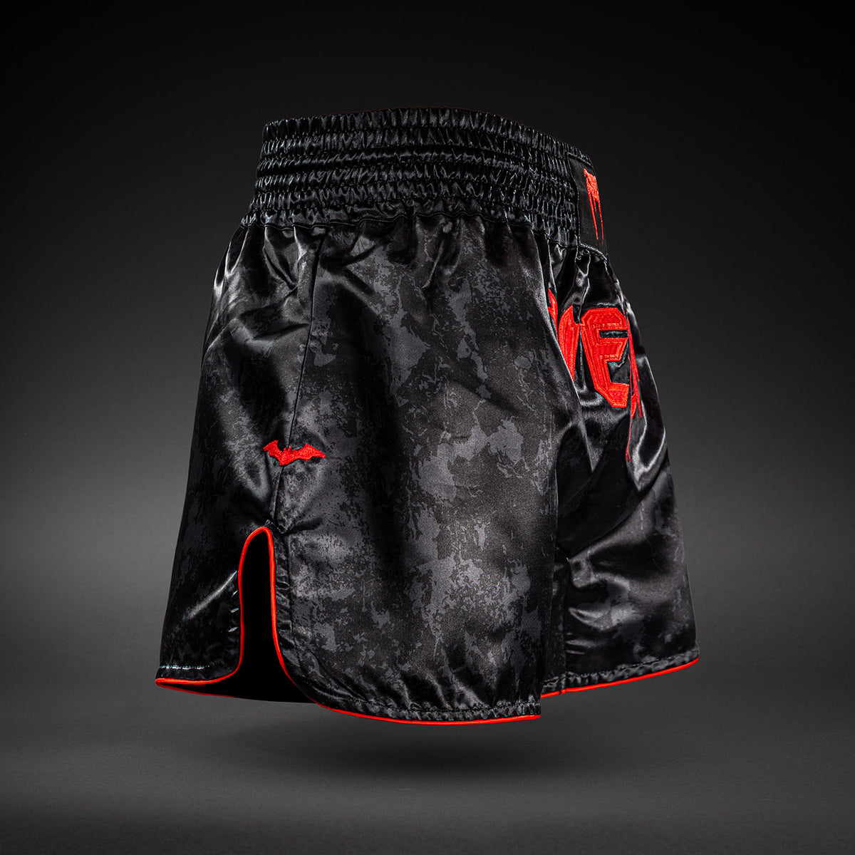 Venum x Batman Pantaloncini da Muay Thai - Nero/Rosso