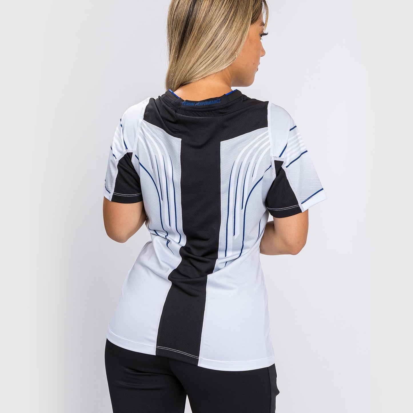 Venum UFC Authentic Fight Night 2.0 Midnight Edition Maglia Walkout da Donna – Ghiaccio