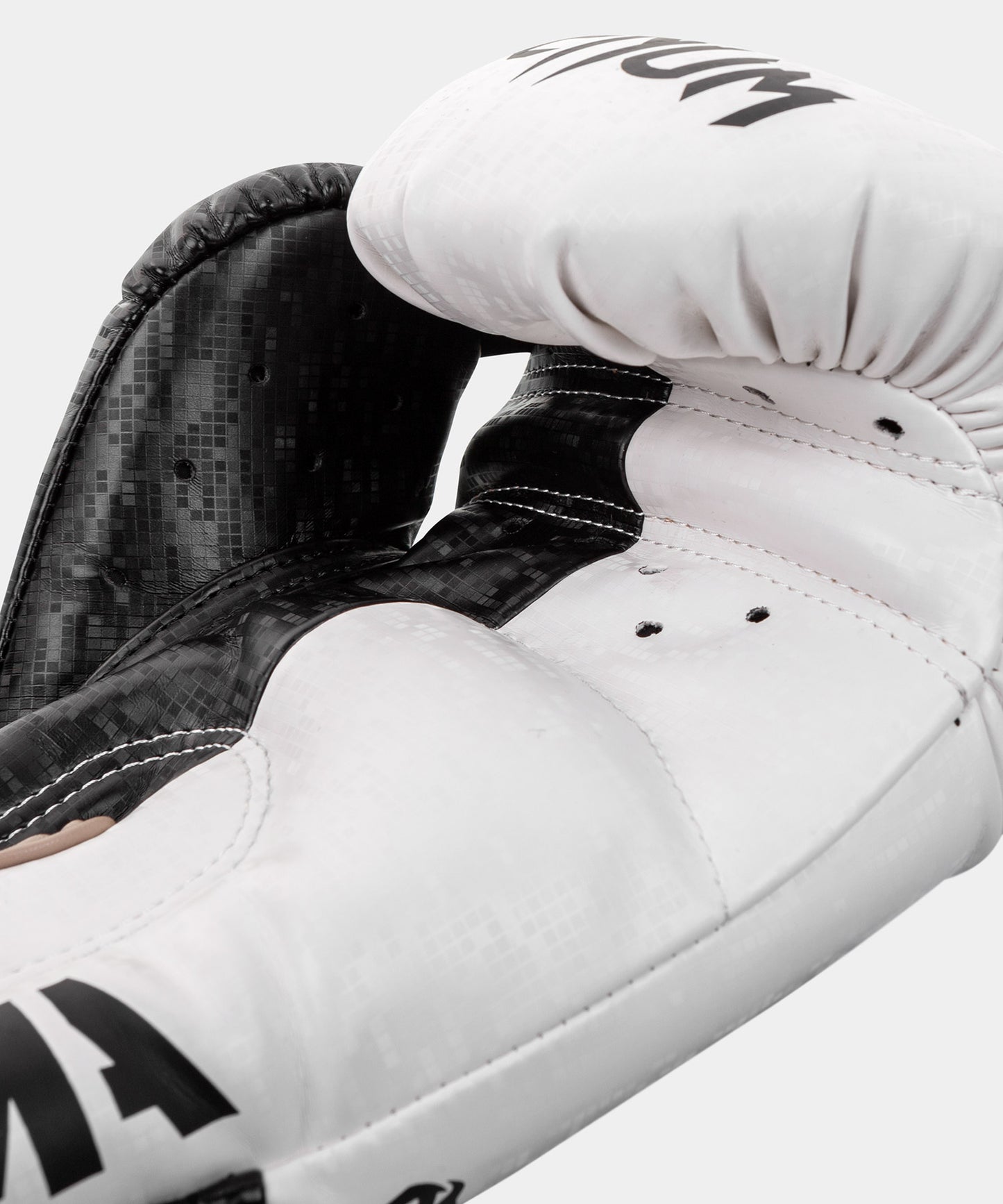 Guantoni da boxe Venum Loma Arrow Edition - Nero / Bianco