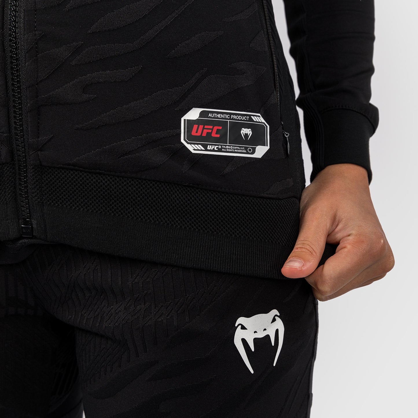 UFC Fusion by Venum Personalizzati Authentic Fight Night Felpa con Cappuccio per Donna - Nero