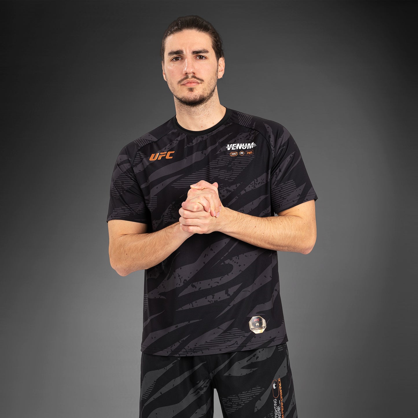 UFC Adrenaline by Venum Fight Week Maglietta Dry Tech da Uomo - Urban Camo
