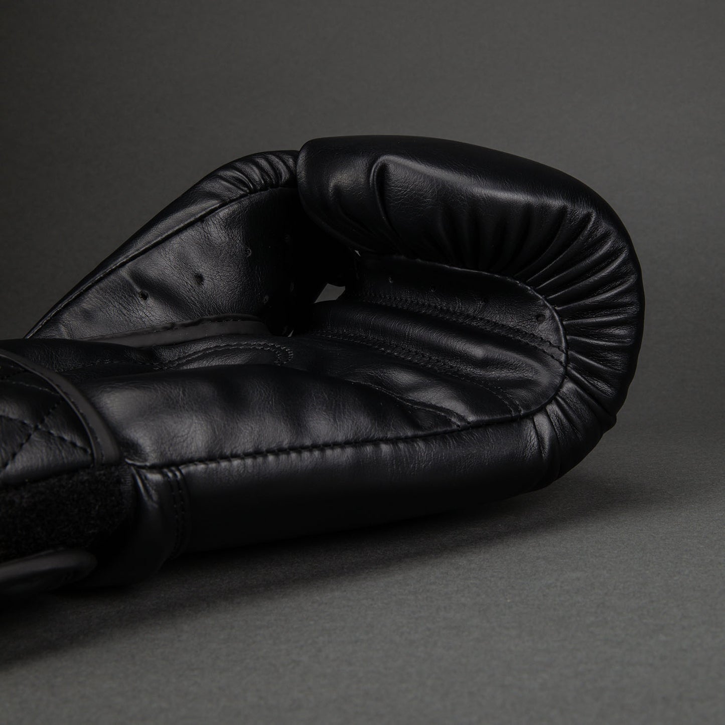 Venum Impact Classic Guantoni da Boxe - Nero