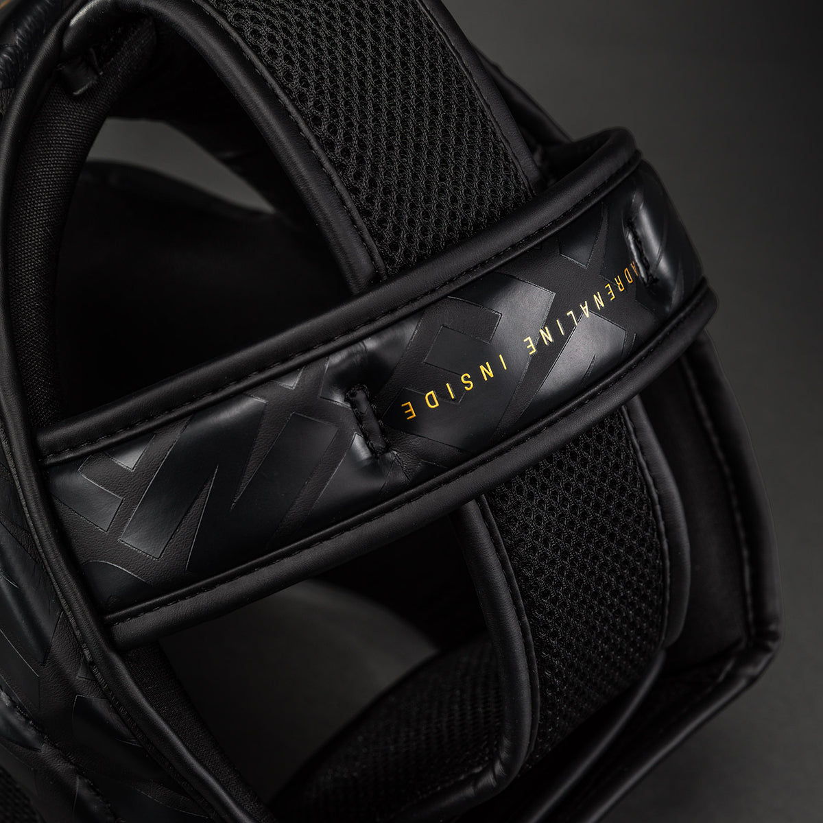 Venum Contender 1.5 Casco - Nero/Oro