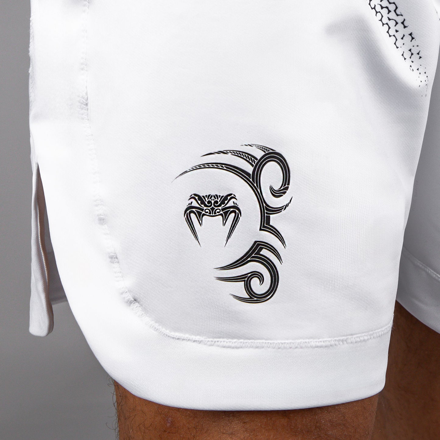 Venum x Mike Tyson Tiger Pantaloncini da boxe - Bianco ottico/Nero profondo