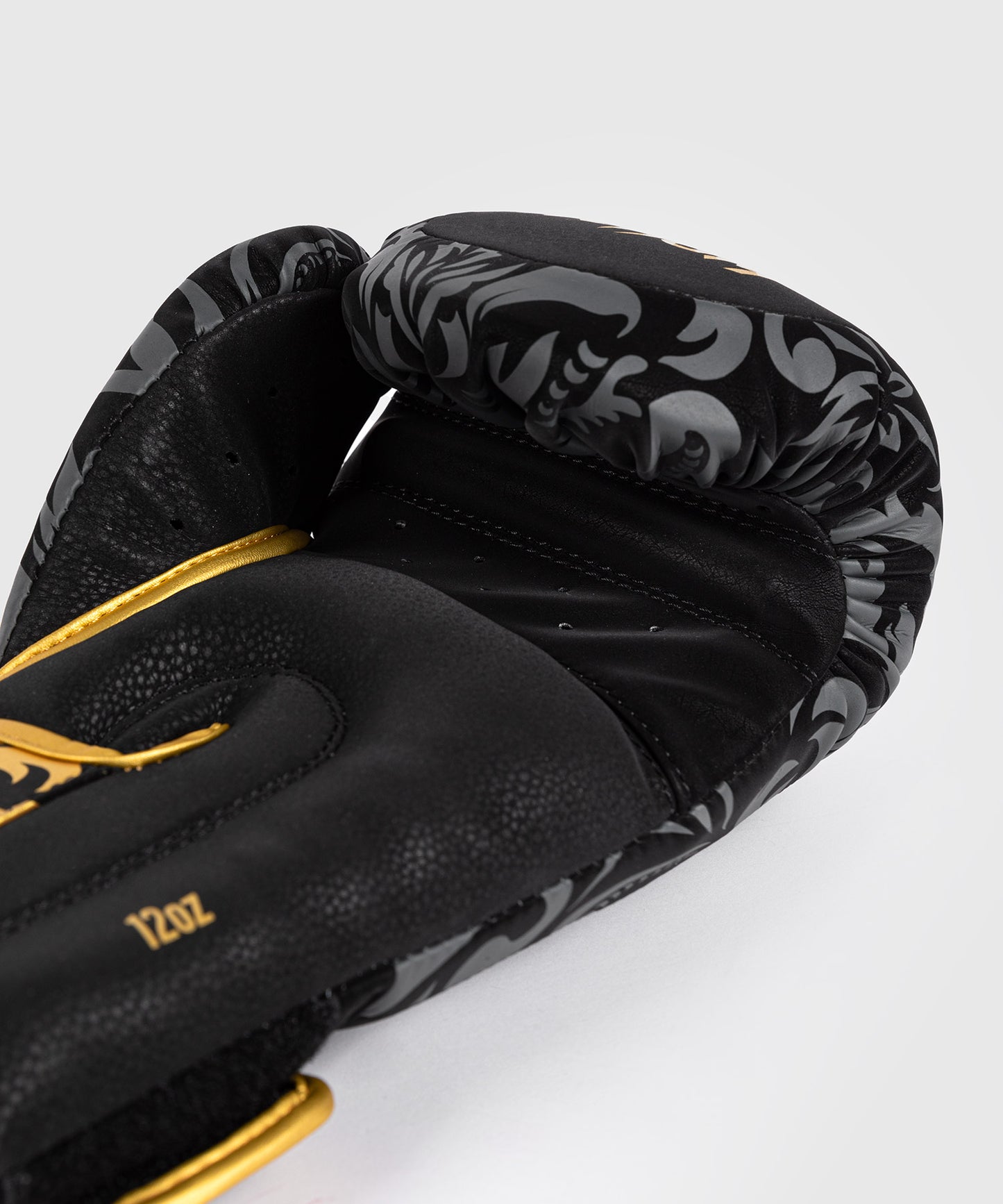 Venum x Topuria Unmatched Edition Guanti da Boxe - Nero/Oro