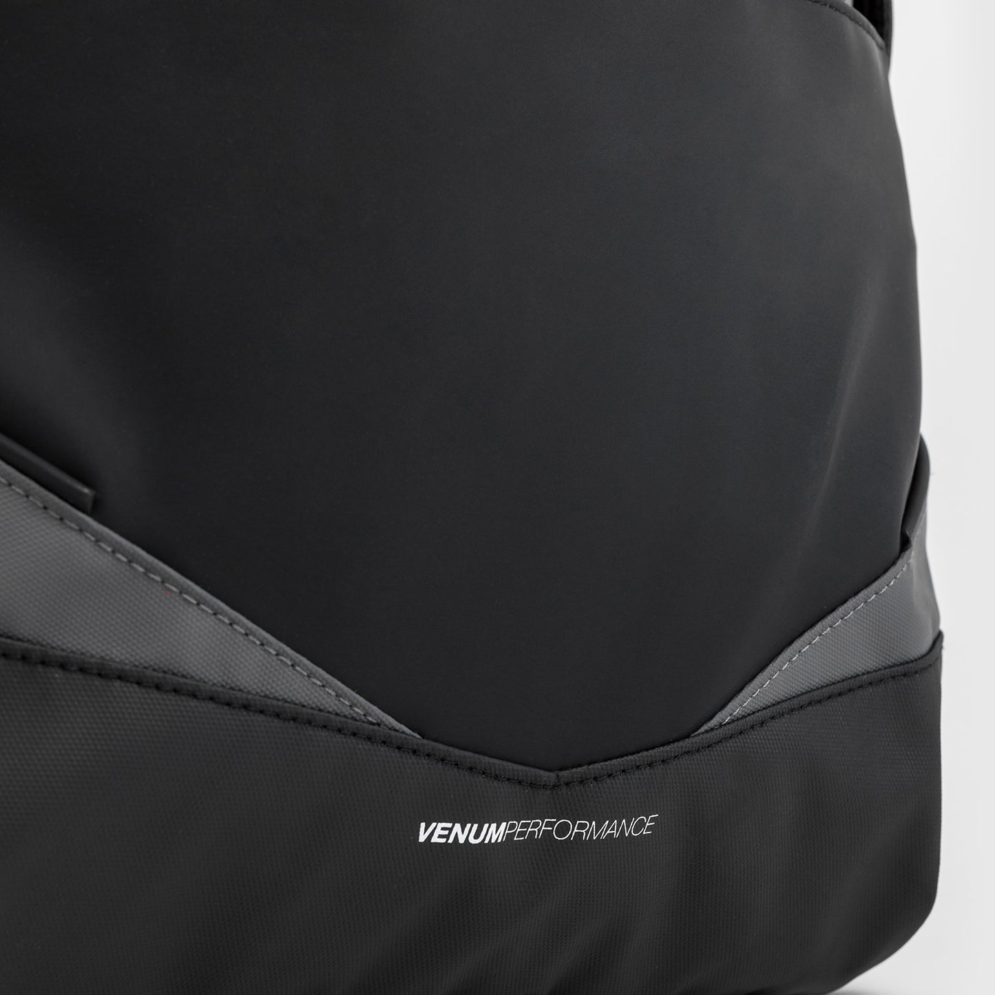 Venum Evo 2 Light Zaino (20-25L) – Nero/Grigio
