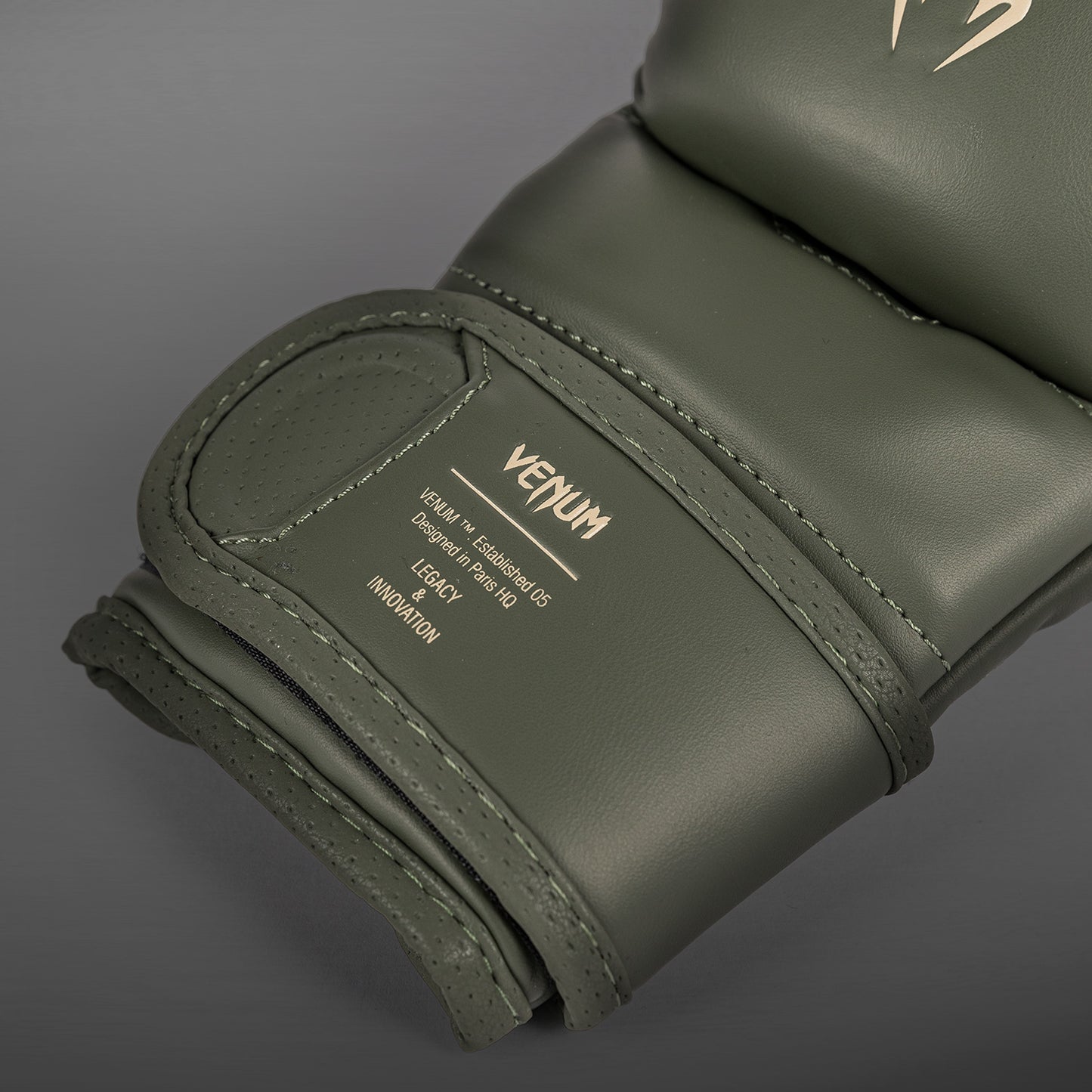 Venum Impact Evo Guanti da Sparring MMA - Verde Militare