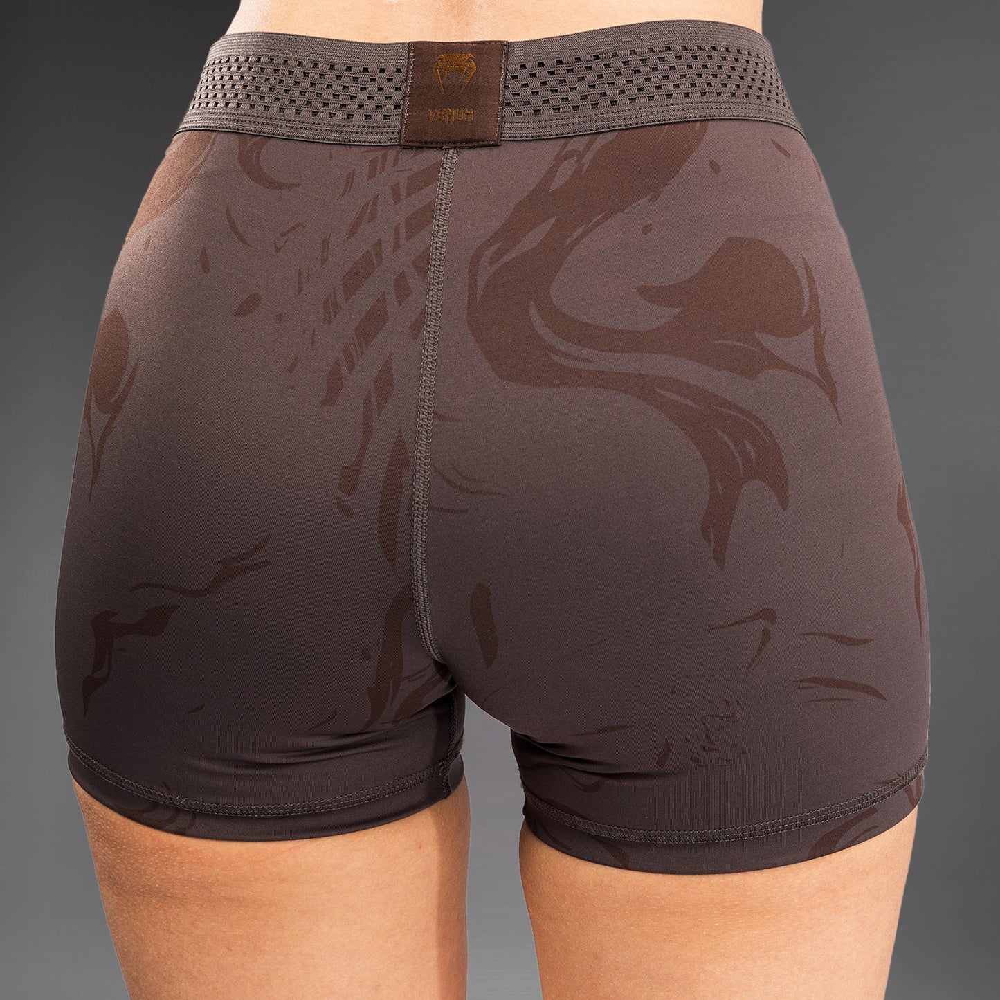 UFC Fusion by Venum Fight Week Vale Tudo Shorts per Donna - Marrone terra