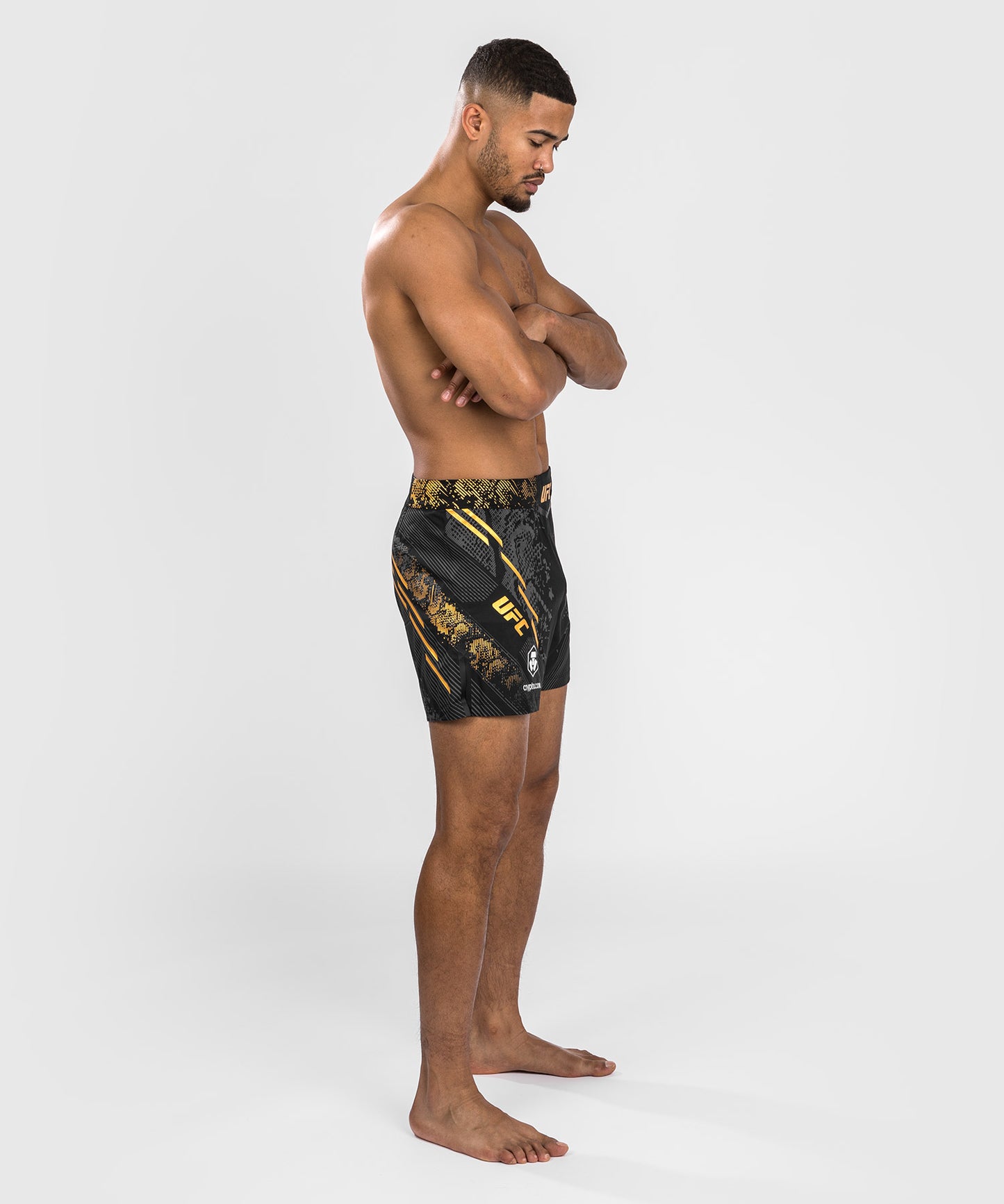 Pantaloncini da combattimento UFC Adrenaline by Venum personalizzati Authentic Fight Night Uomo - Short Fit - Nero/Oro