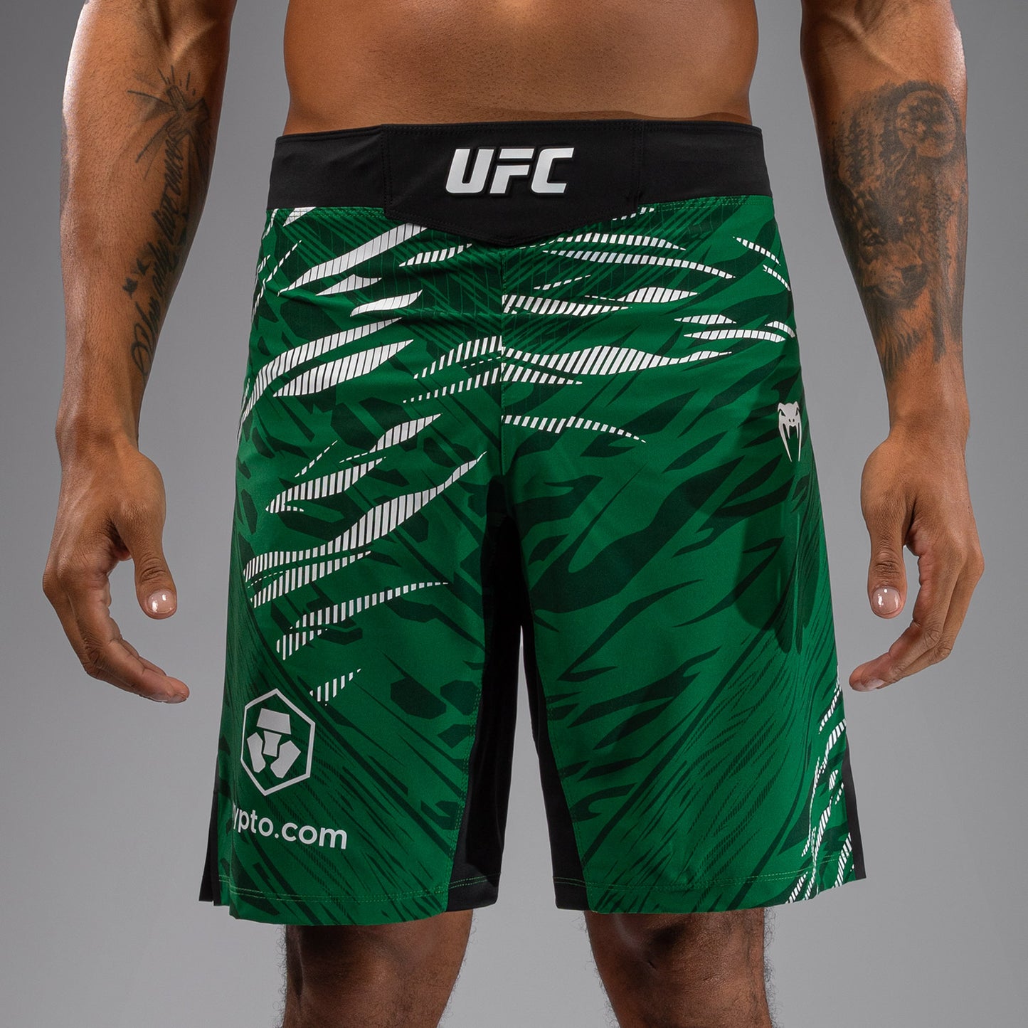 UFC Fusion by Venum Authentic Fight Night Shorts da Lotta per Uomo - Fit Largo - Verde