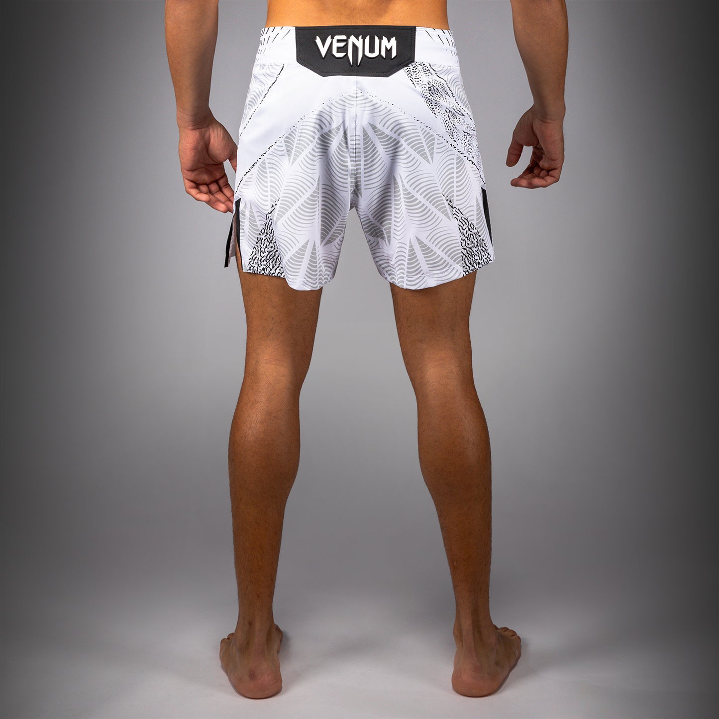 UFC Zenith by Venum Authentic Fight Night Pantaloncini da combattimento Fit corto Uomo Personalizzato - Bianco