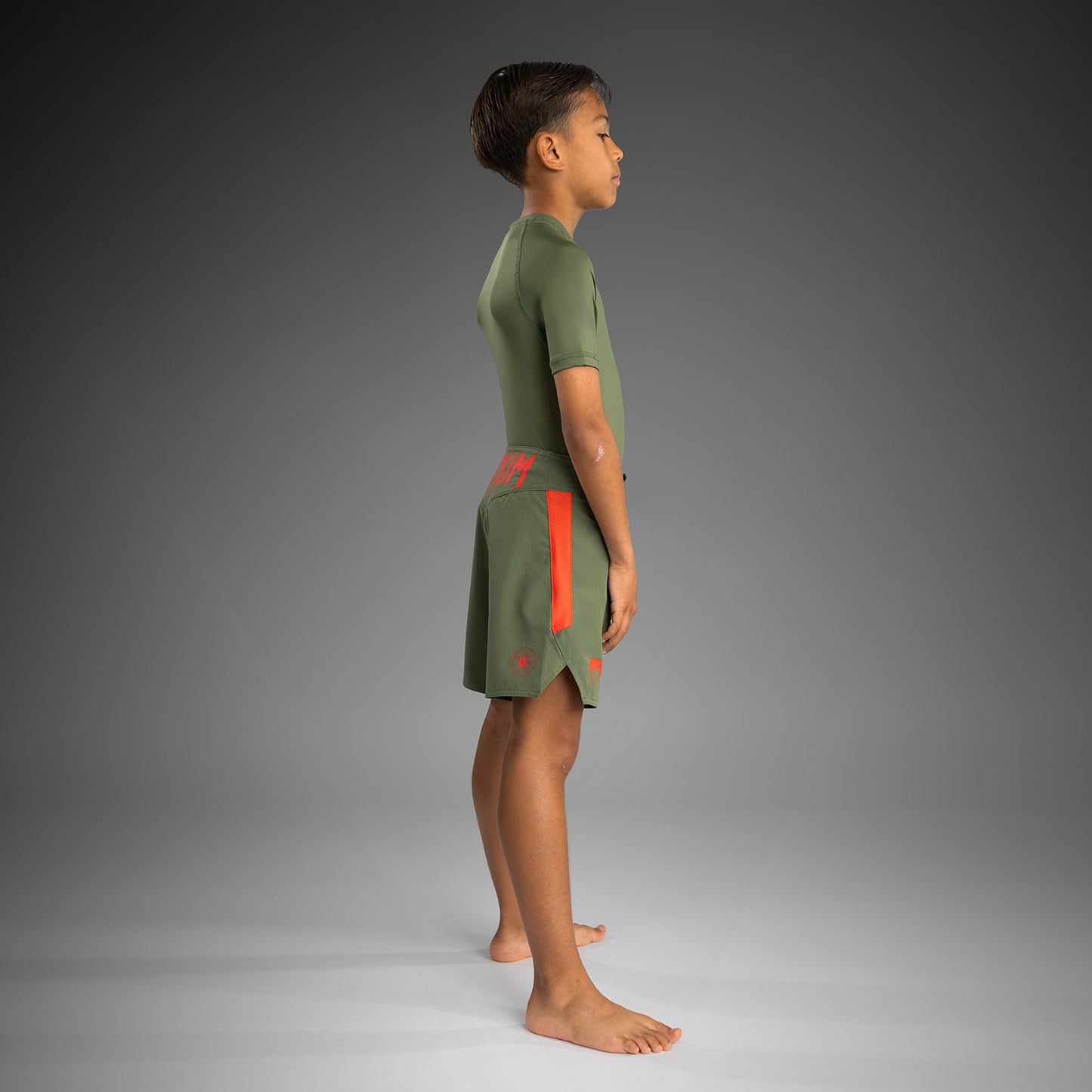 Venum Light Fightshorts per Bambini - Verde Militare/Arancione